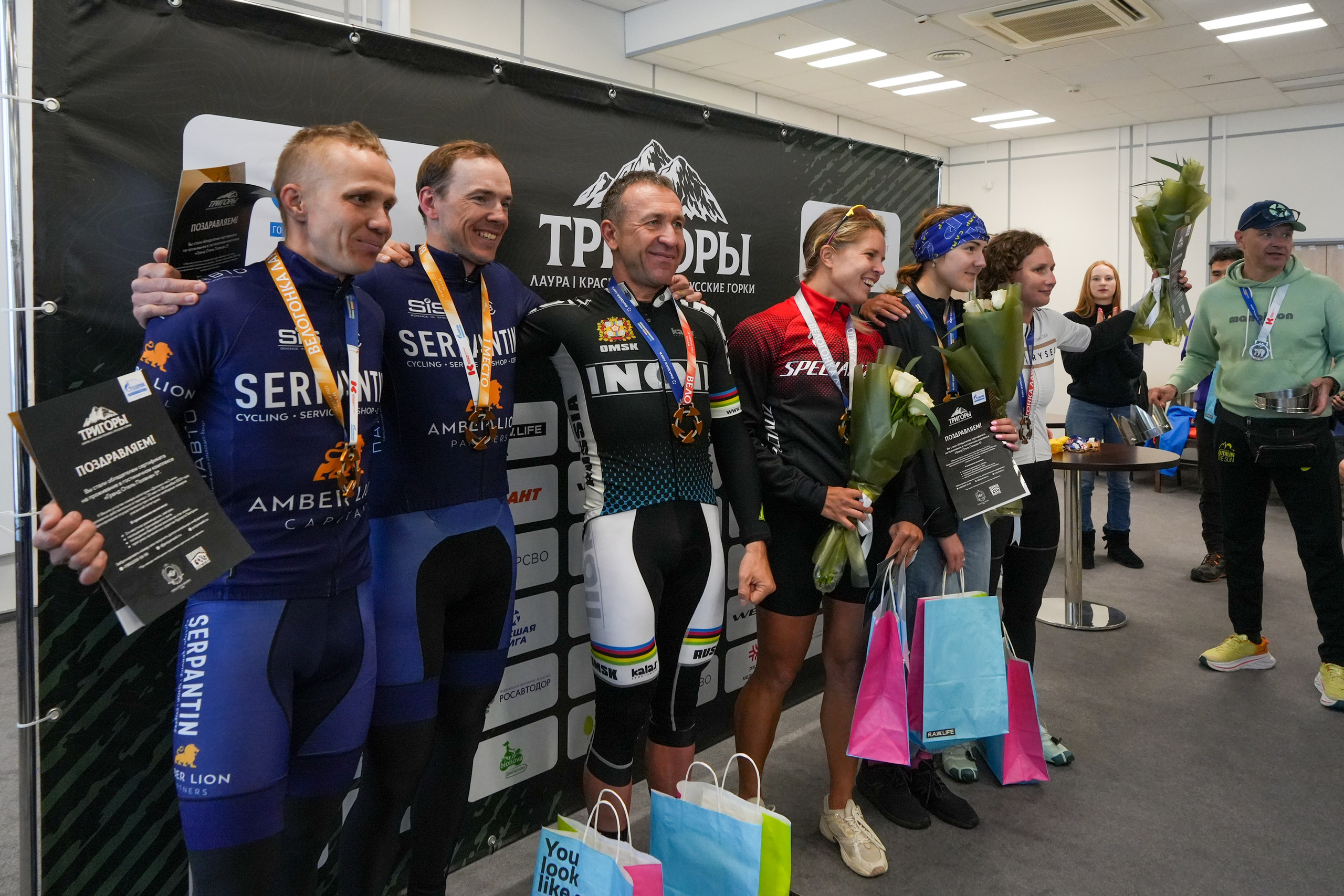 Велогонка «Три горы» на курортах горного кластера Красная Поляна. Репортажный фотограф в Красной Поляне и Сочи Павлюченко Екатерина