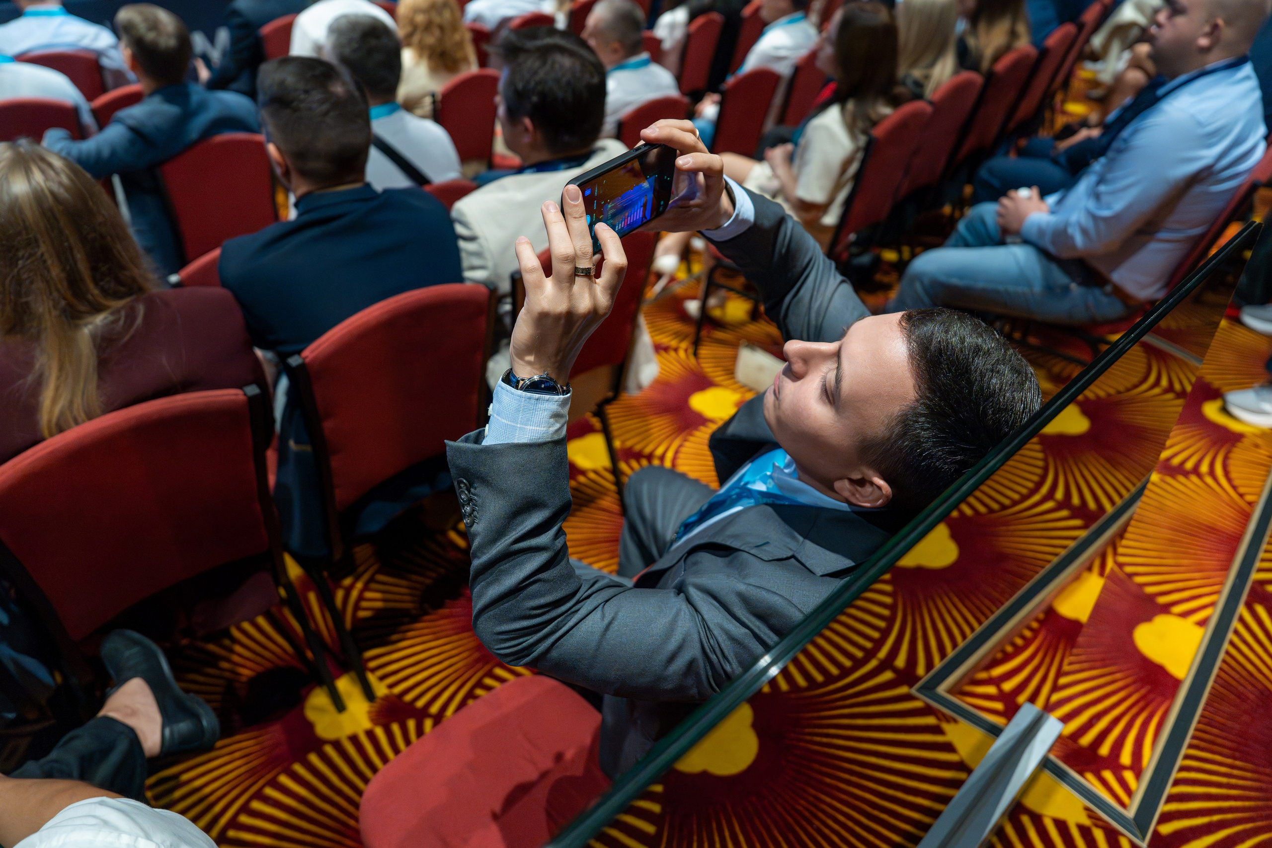 Конференция Axoft в Сочи Казино 2025. Репортажный фотограф в Красной Поляне и Сочи Павлюченко Екатерина