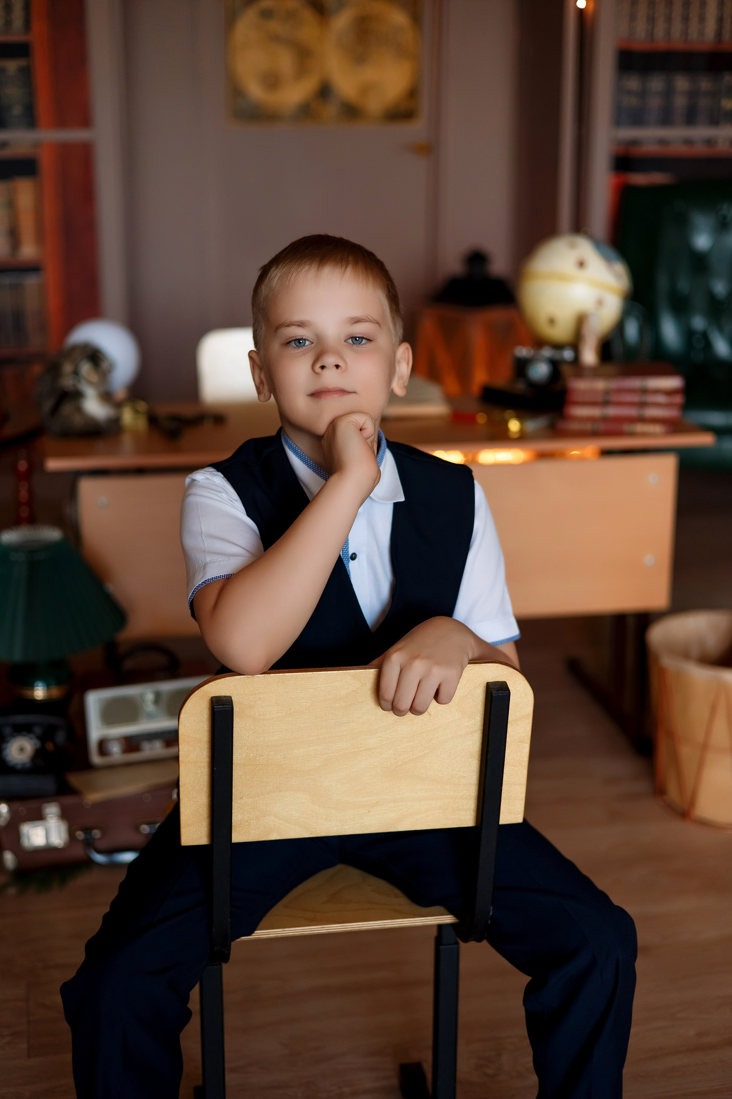 4 класс фотосессия в фотостудии. Фотограф Любовь Корниенко, Примоский край