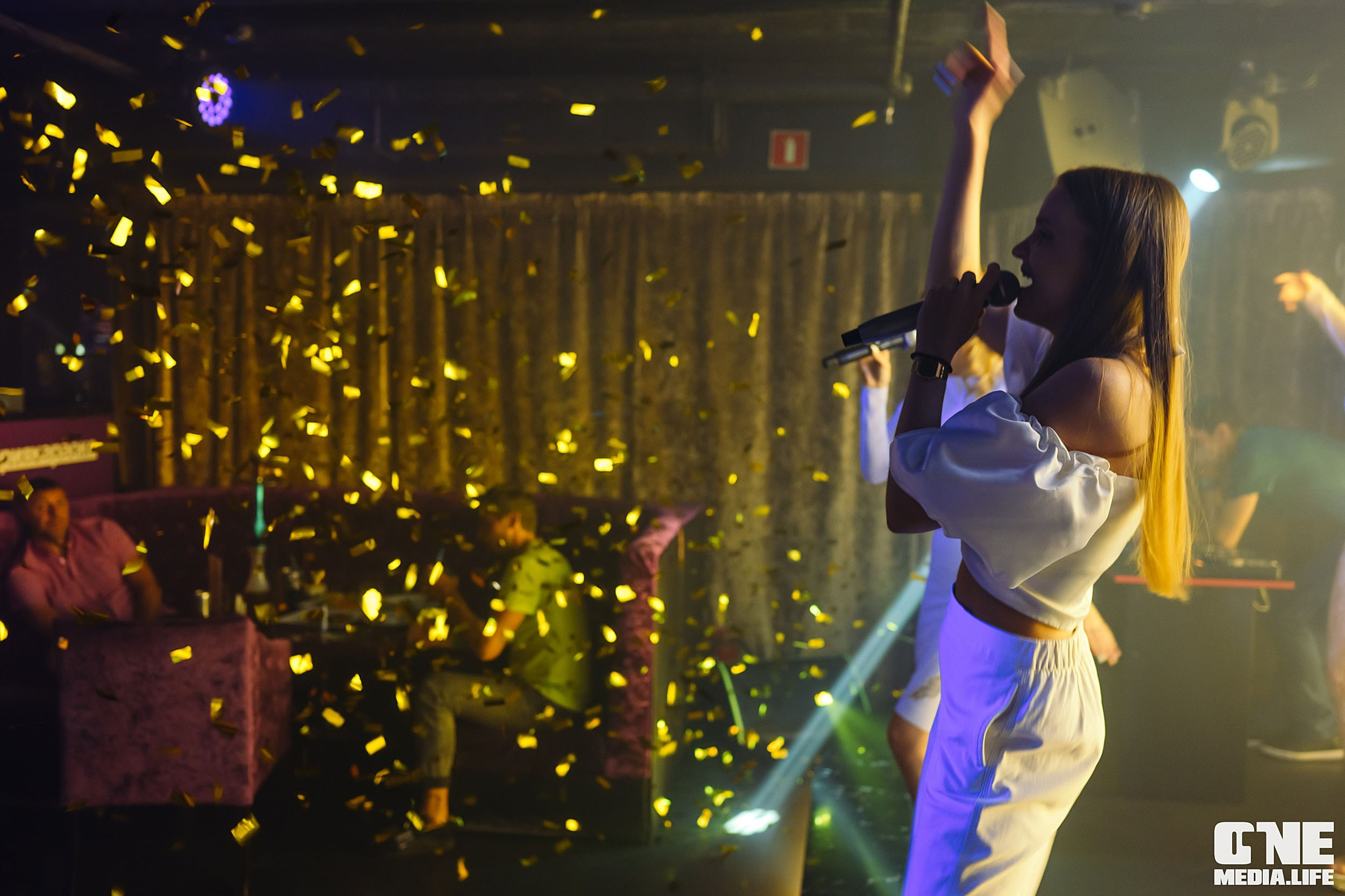 Фоторепортаж из караоке-клуба Эйфория. One Media Life: фоторепортажи, фотоотчеты с мероприятий и заведений
