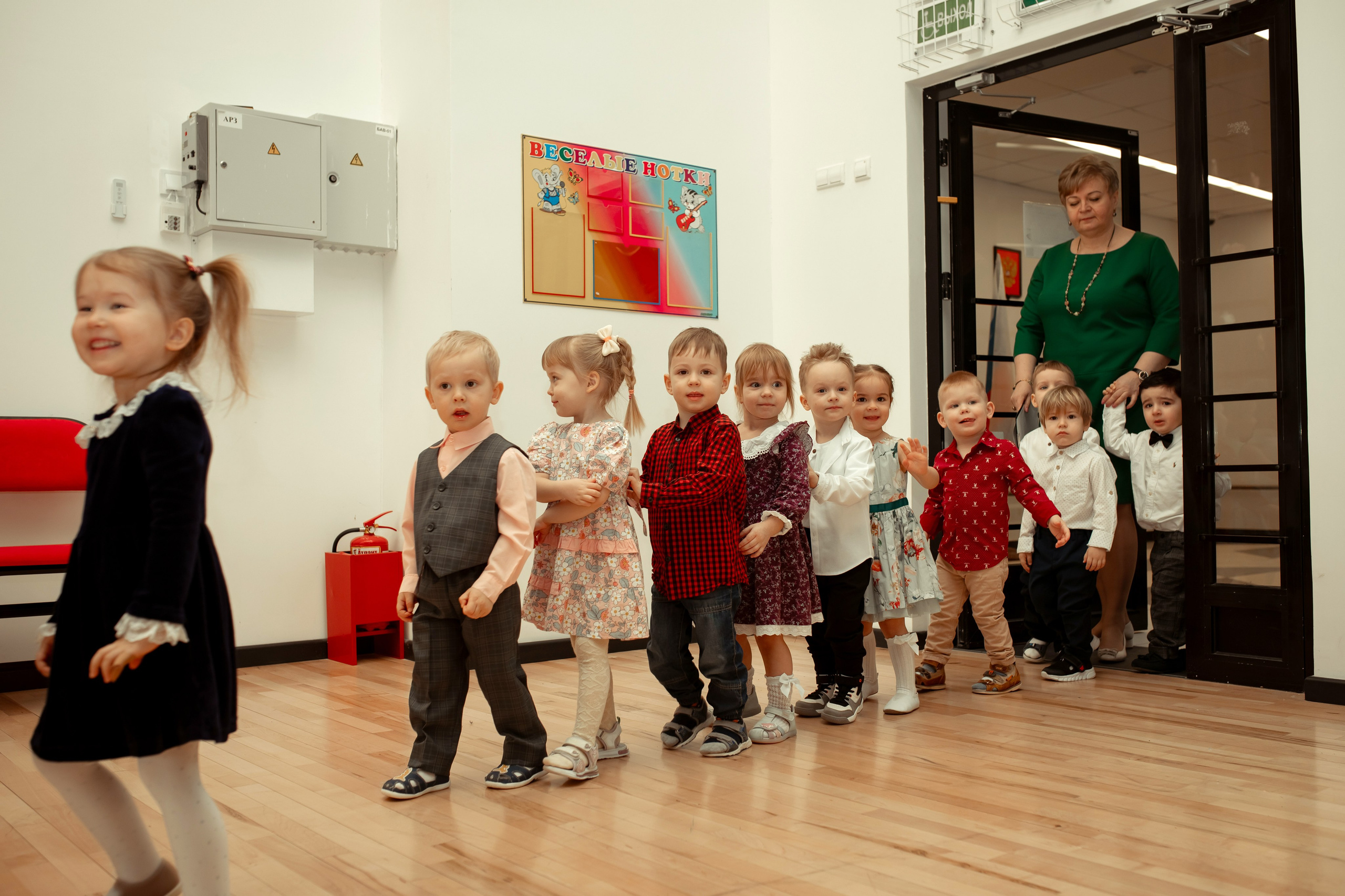 Праздник весны в детском саду. Семейный и детский фотограф в Москве Дорогова Екатерина