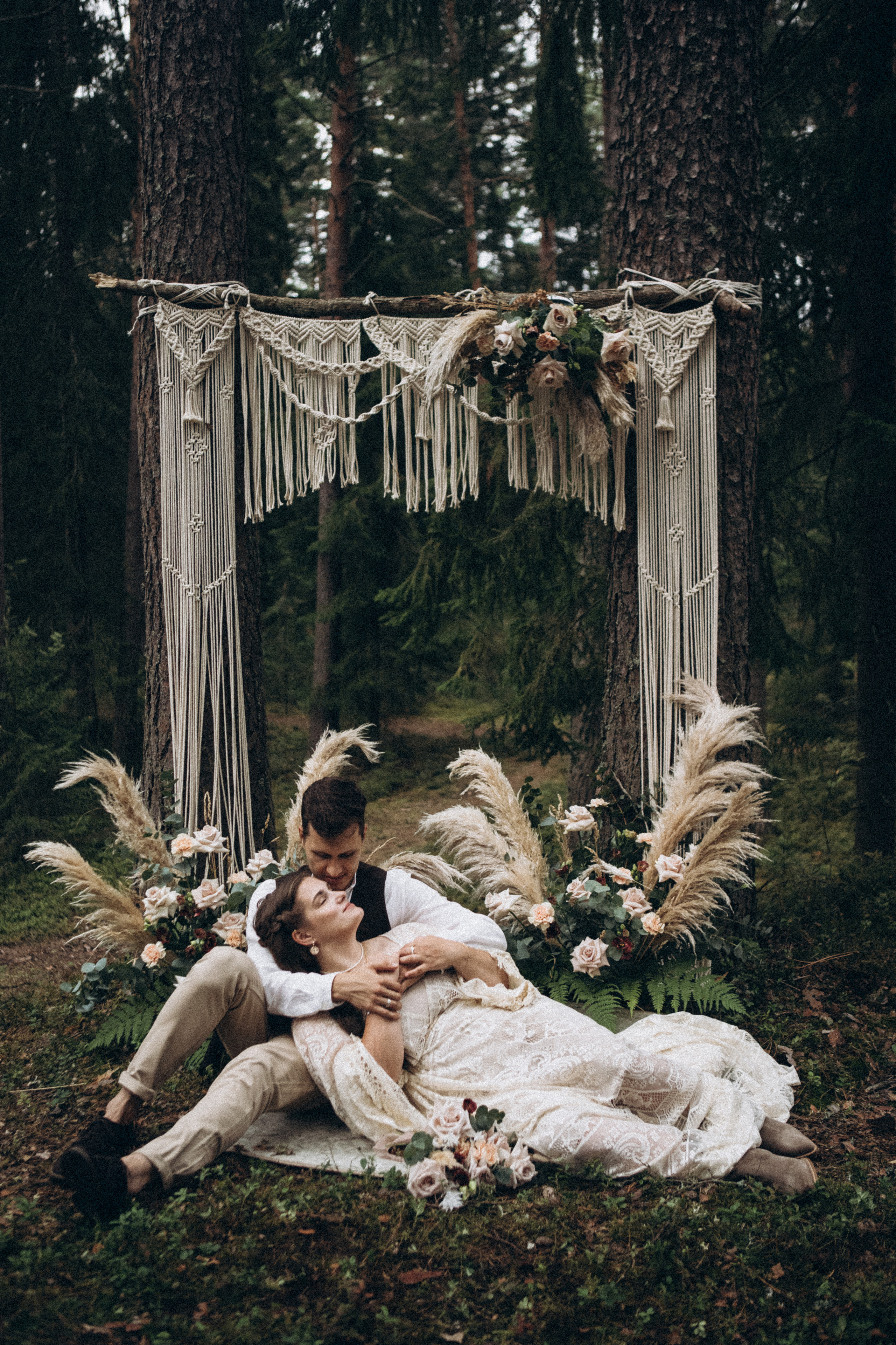 Праздновать годовщину в лесу. Даша Яковенко Фотограф Спб