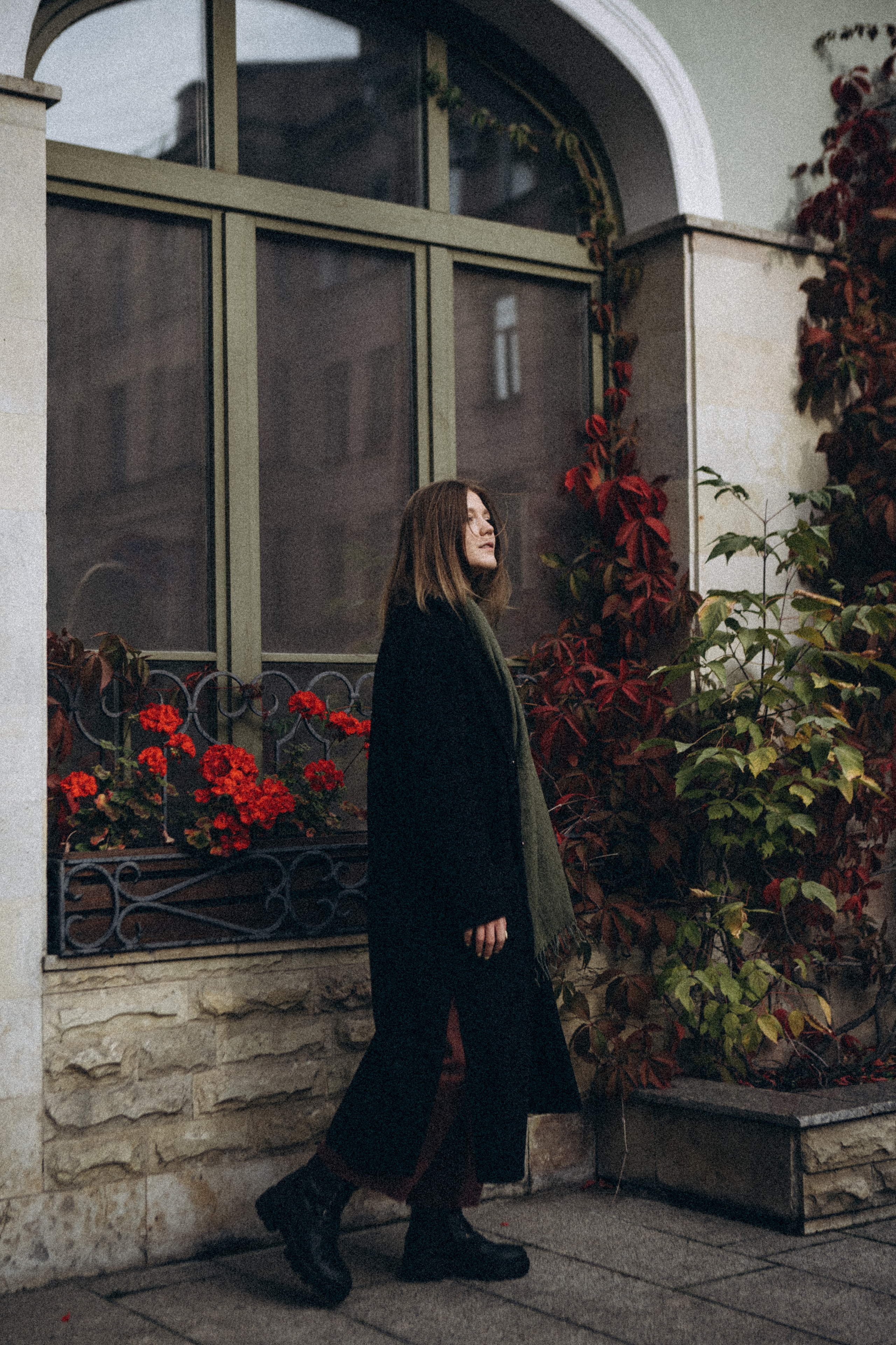 Шуршать первыми листьями. Даша Яковенко Фотограф Спб