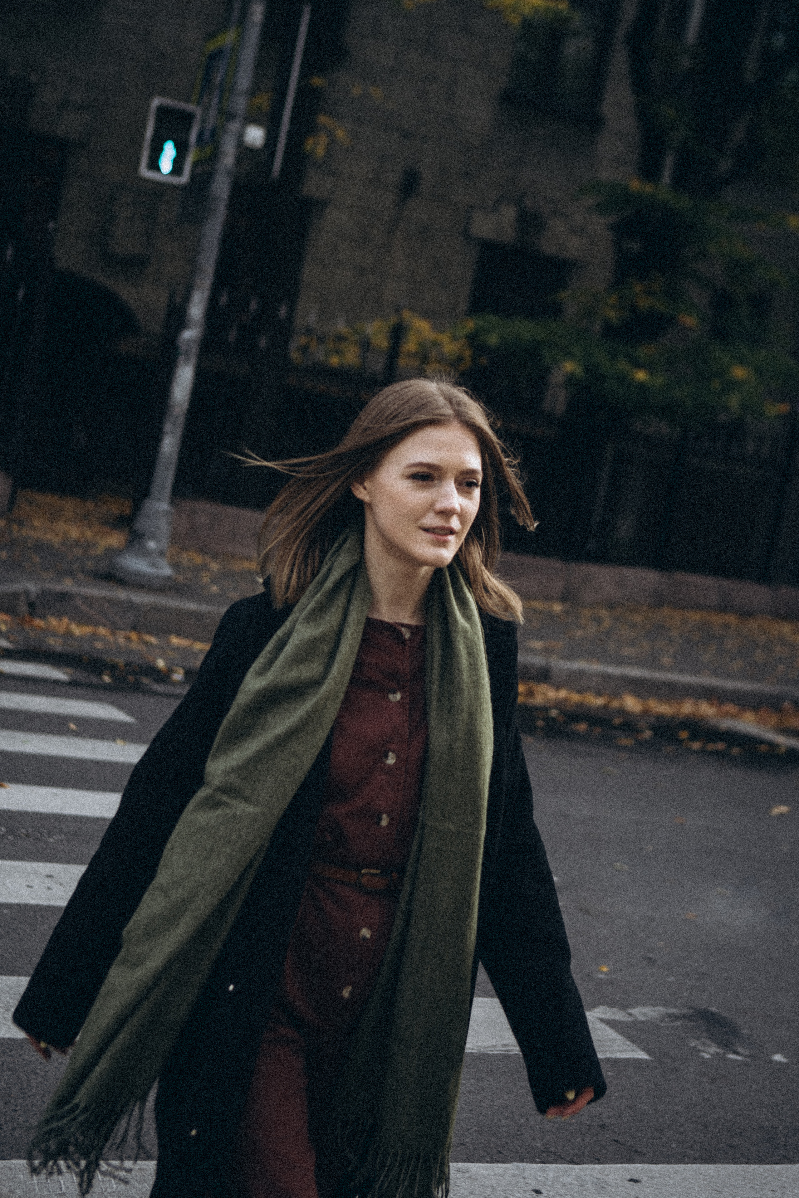 Шуршать первыми листьями. Даша Яковенко Фотограф Спб