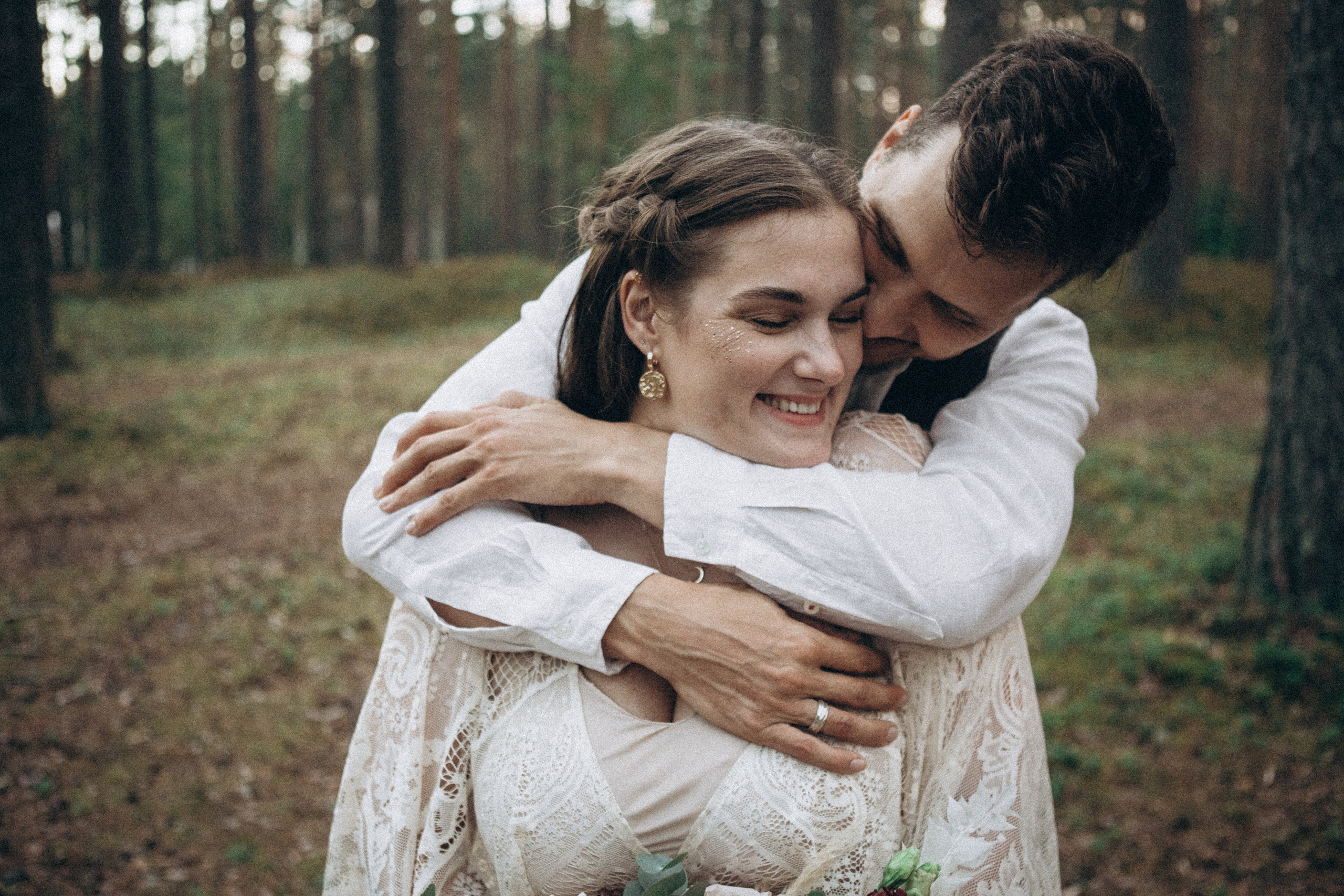 Праздновать годовщину в лесу. Даша Яковенко Фотограф Спб