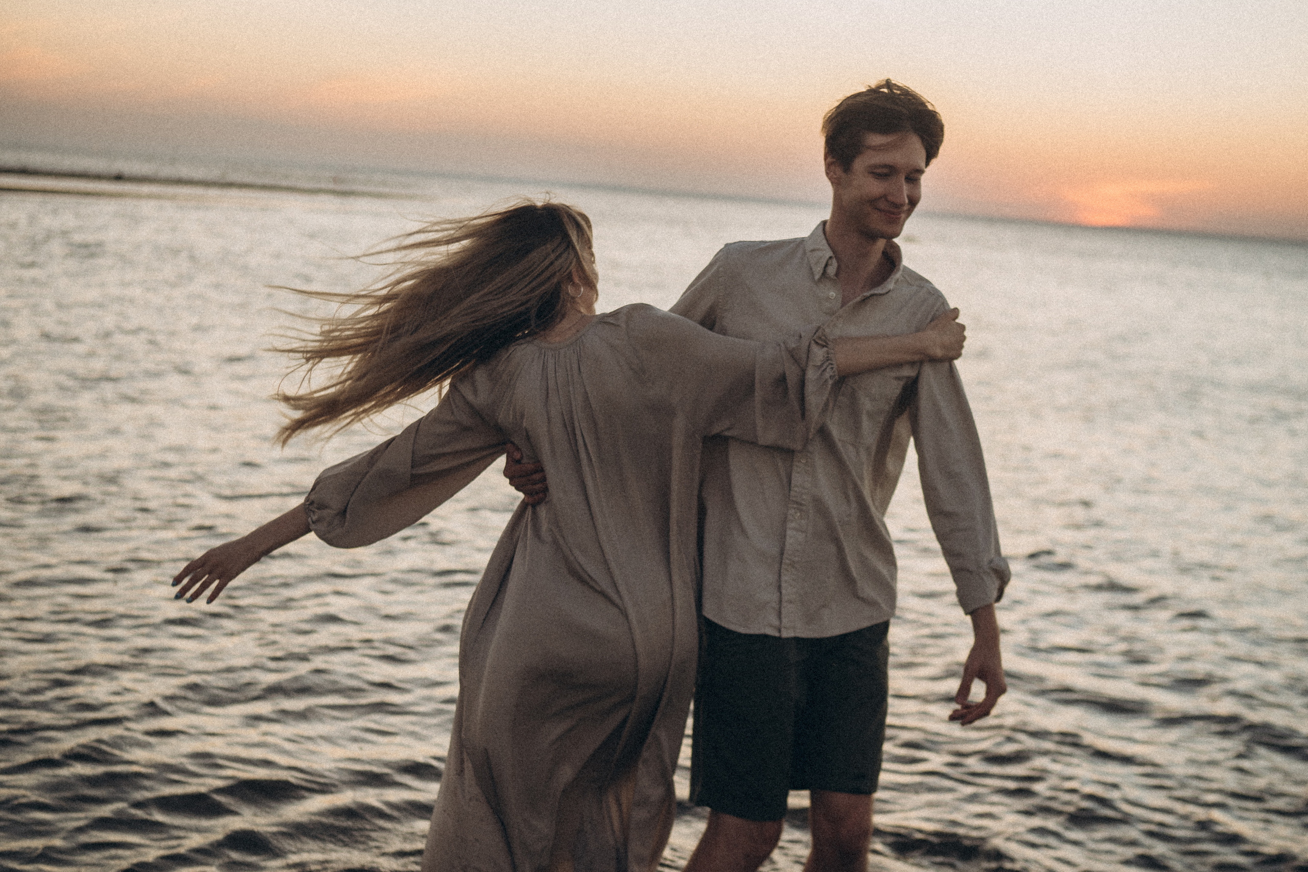 Ловить закат на заливе. Даша Яковенко Фотограф Спб