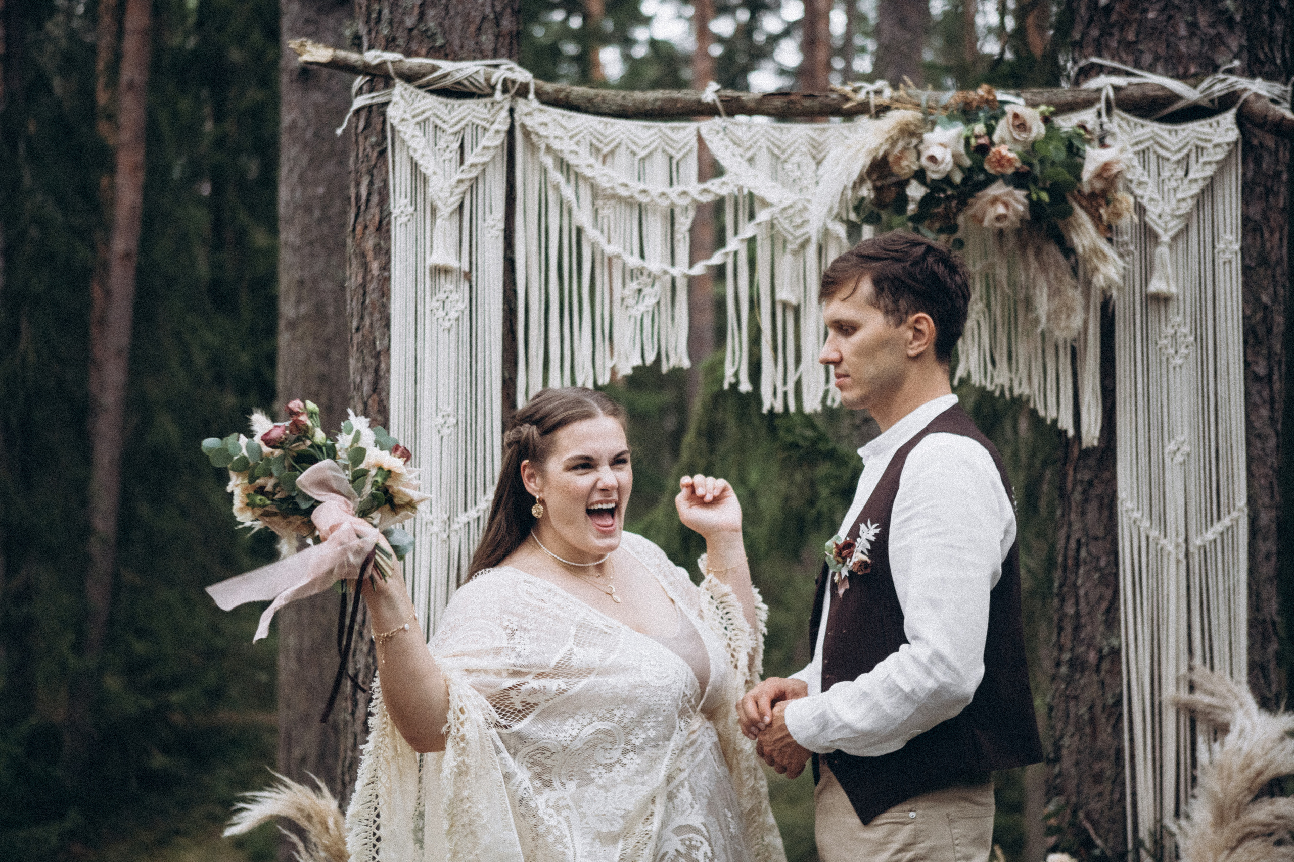 Праздновать годовщину в лесу. Даша Яковенко Фотограф Спб