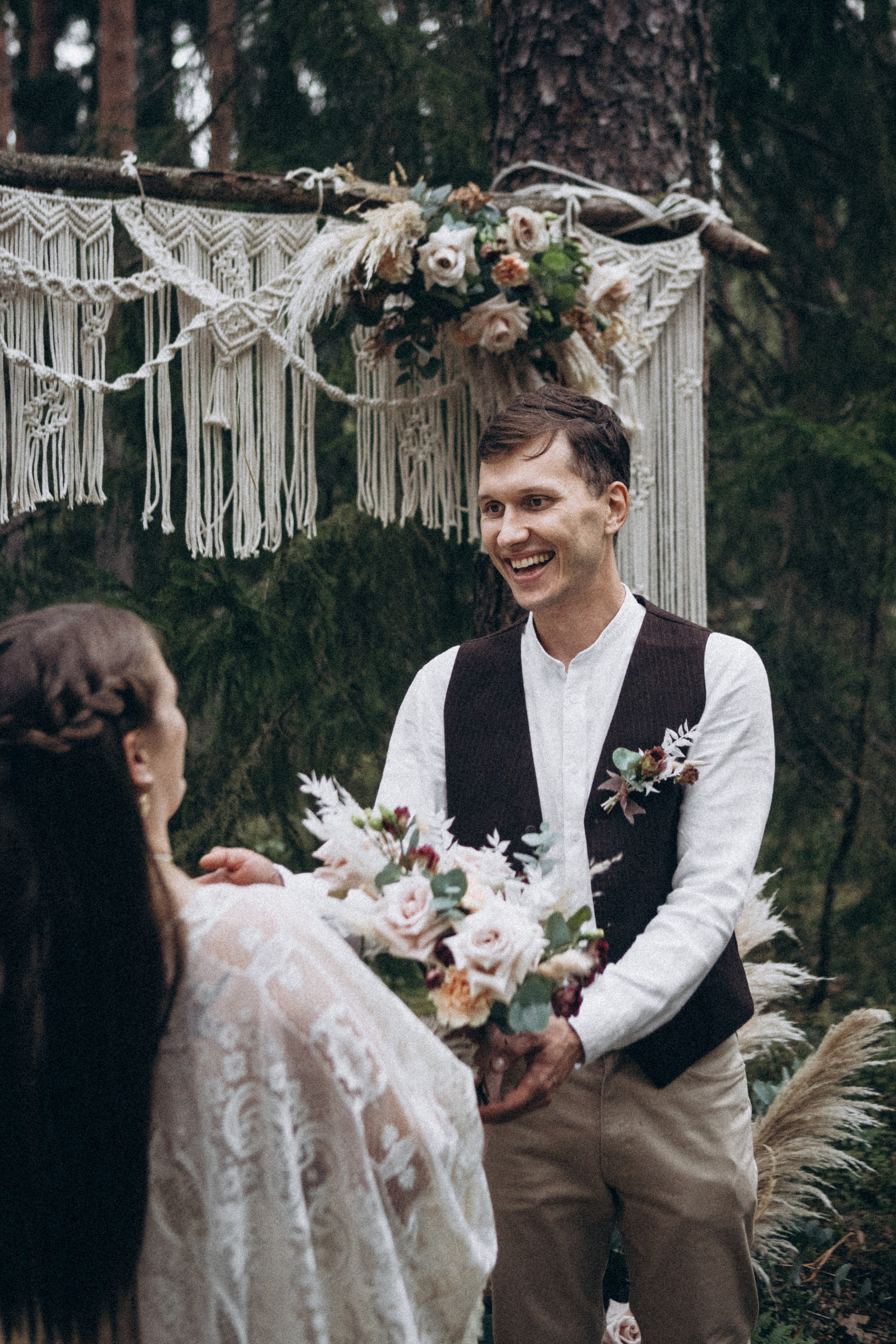 Праздновать годовщину в лесу. Даша Яковенко Фотограф Спб
