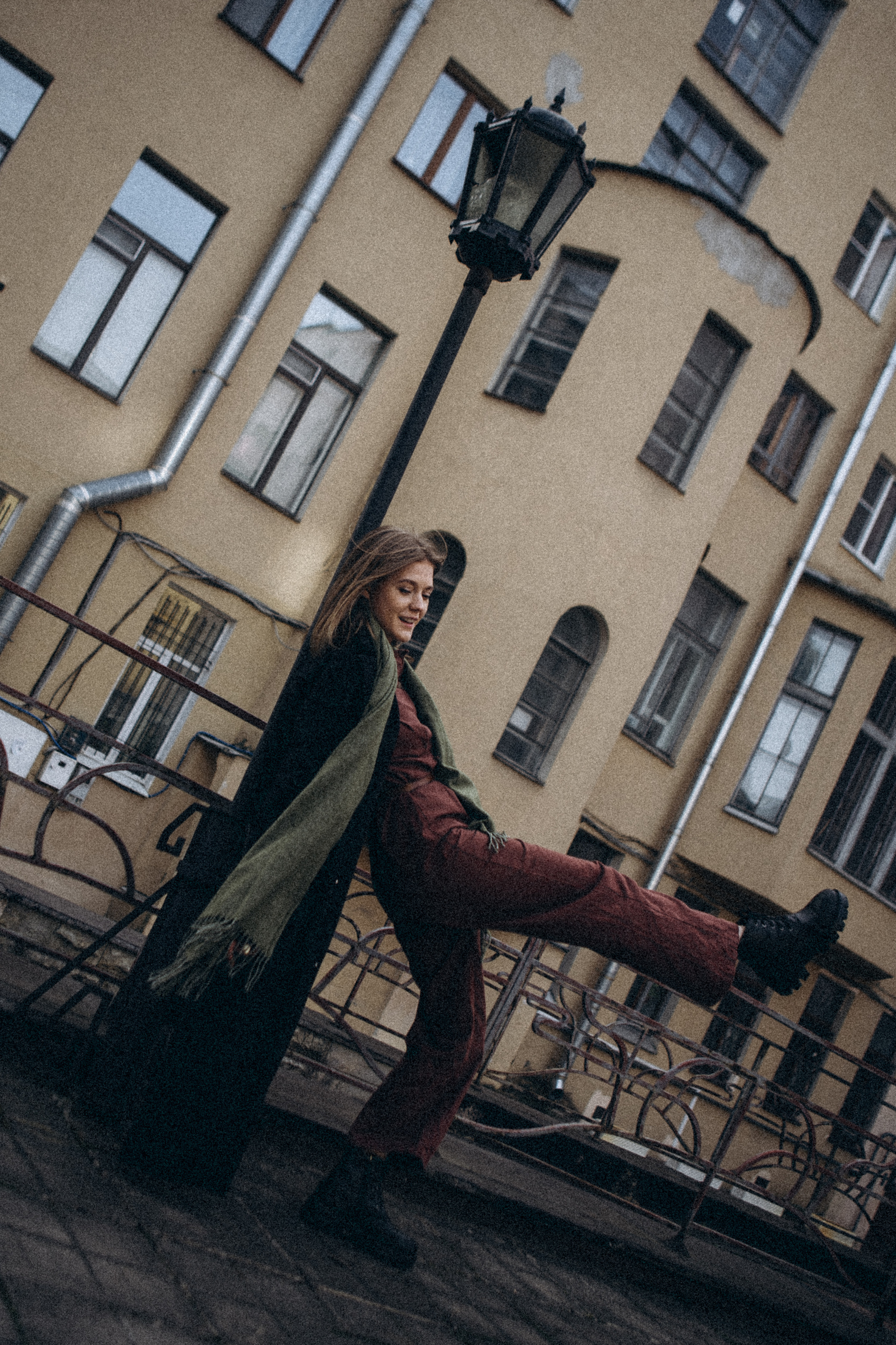 Шуршать первыми листьями. Даша Яковенко Фотограф Спб