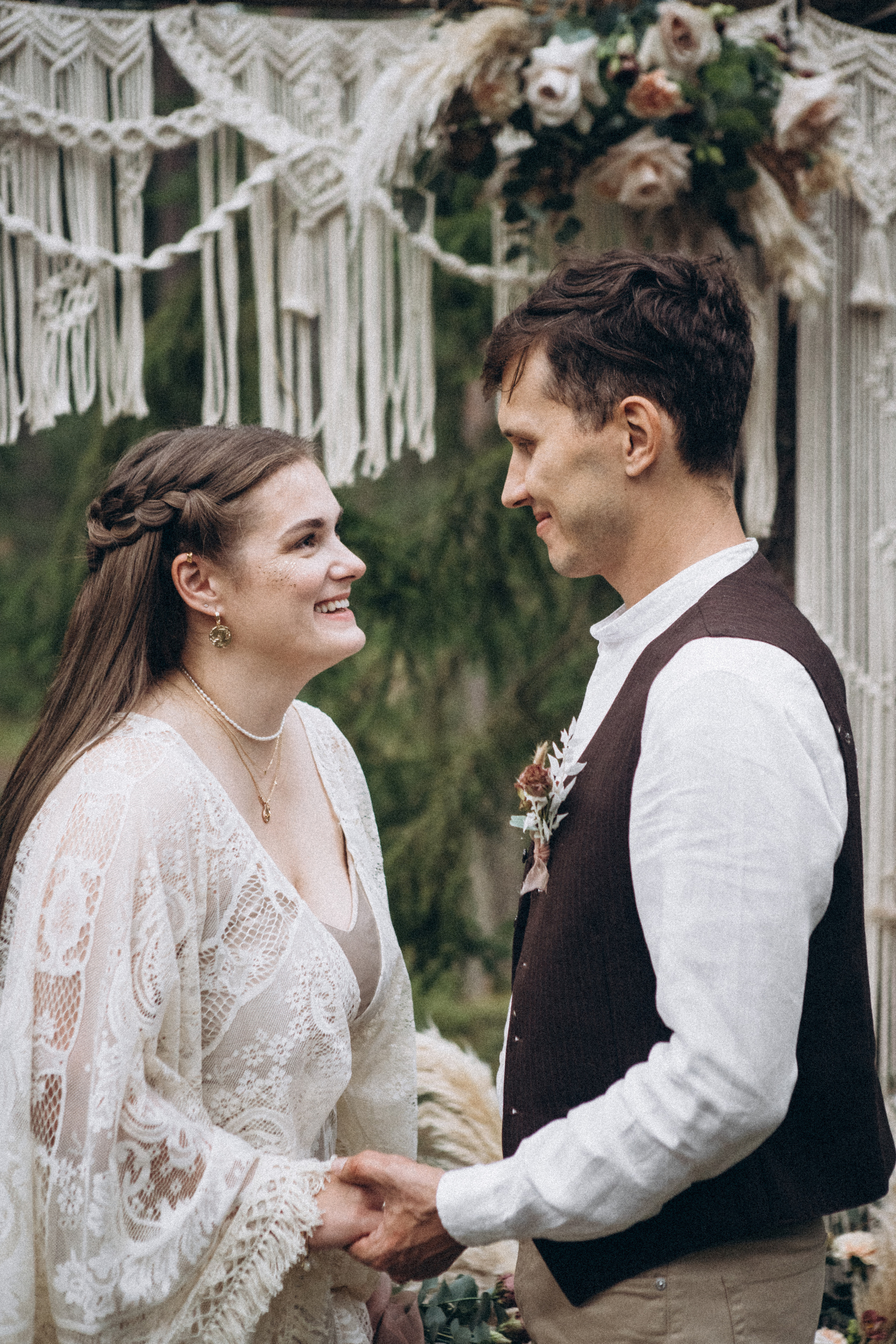 Праздновать годовщину в лесу. Даша Яковенко Фотограф Спб