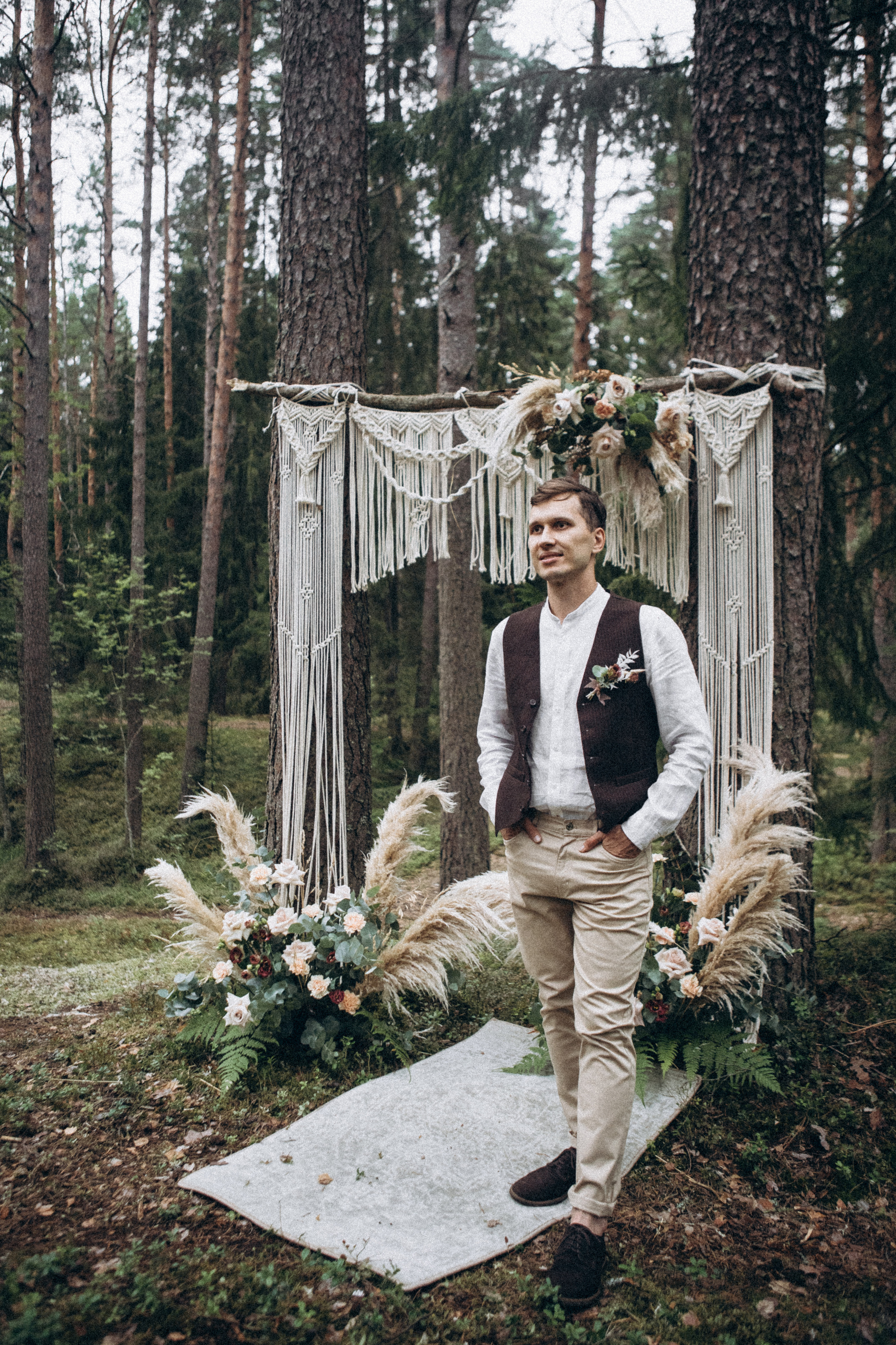 Праздновать годовщину в лесу. Даша Яковенко Фотограф Спб