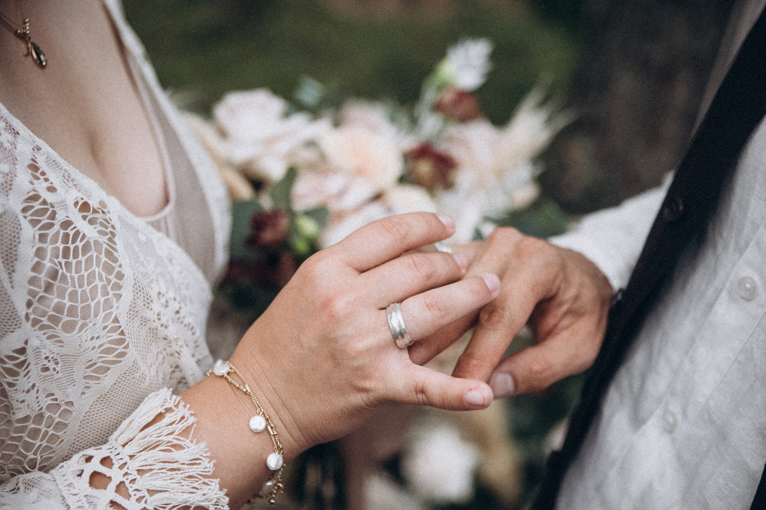 Праздновать годовщину в лесу. Даша Яковенко Фотограф Спб