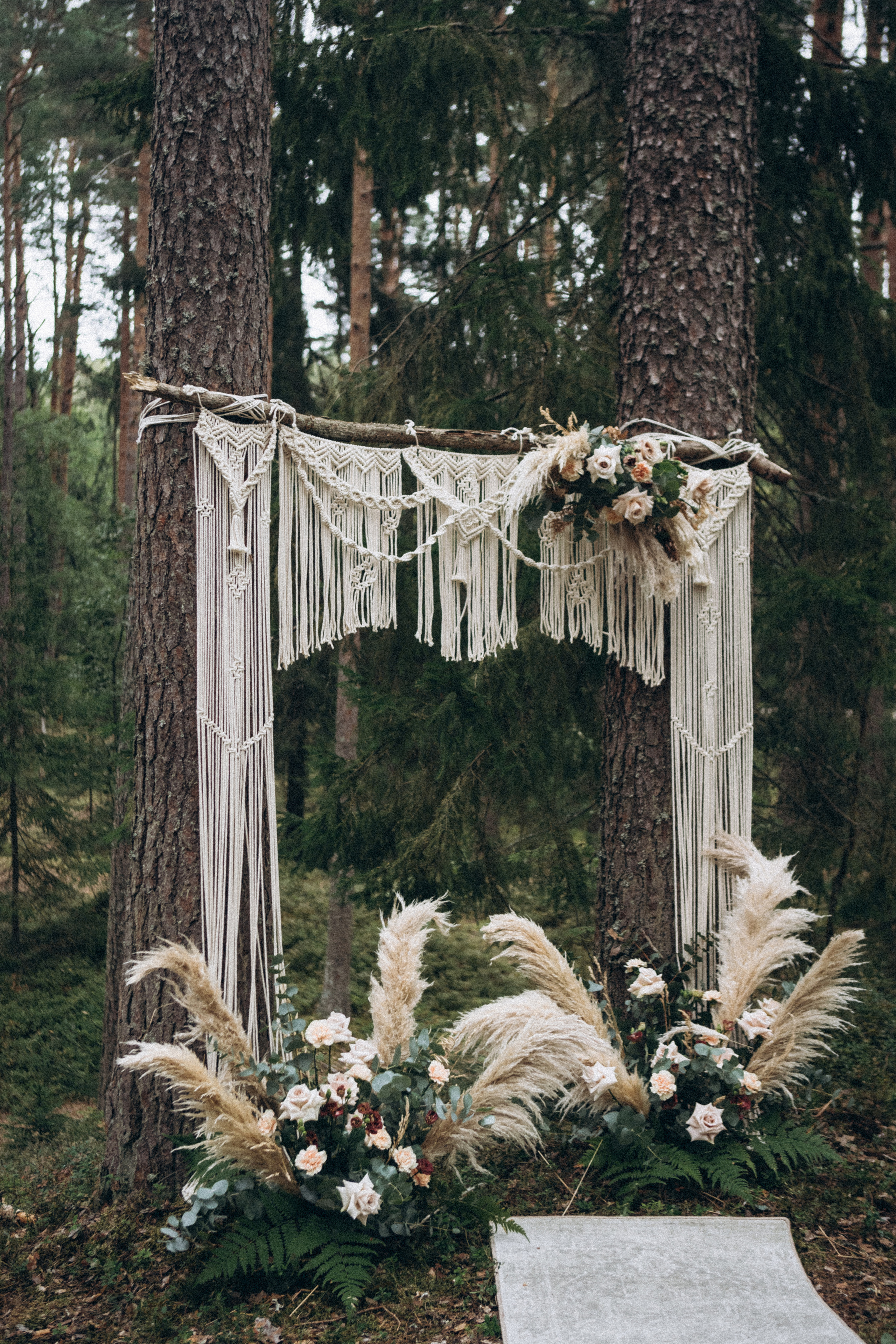 Праздновать годовщину в лесу. Даша Яковенко Фотограф Спб