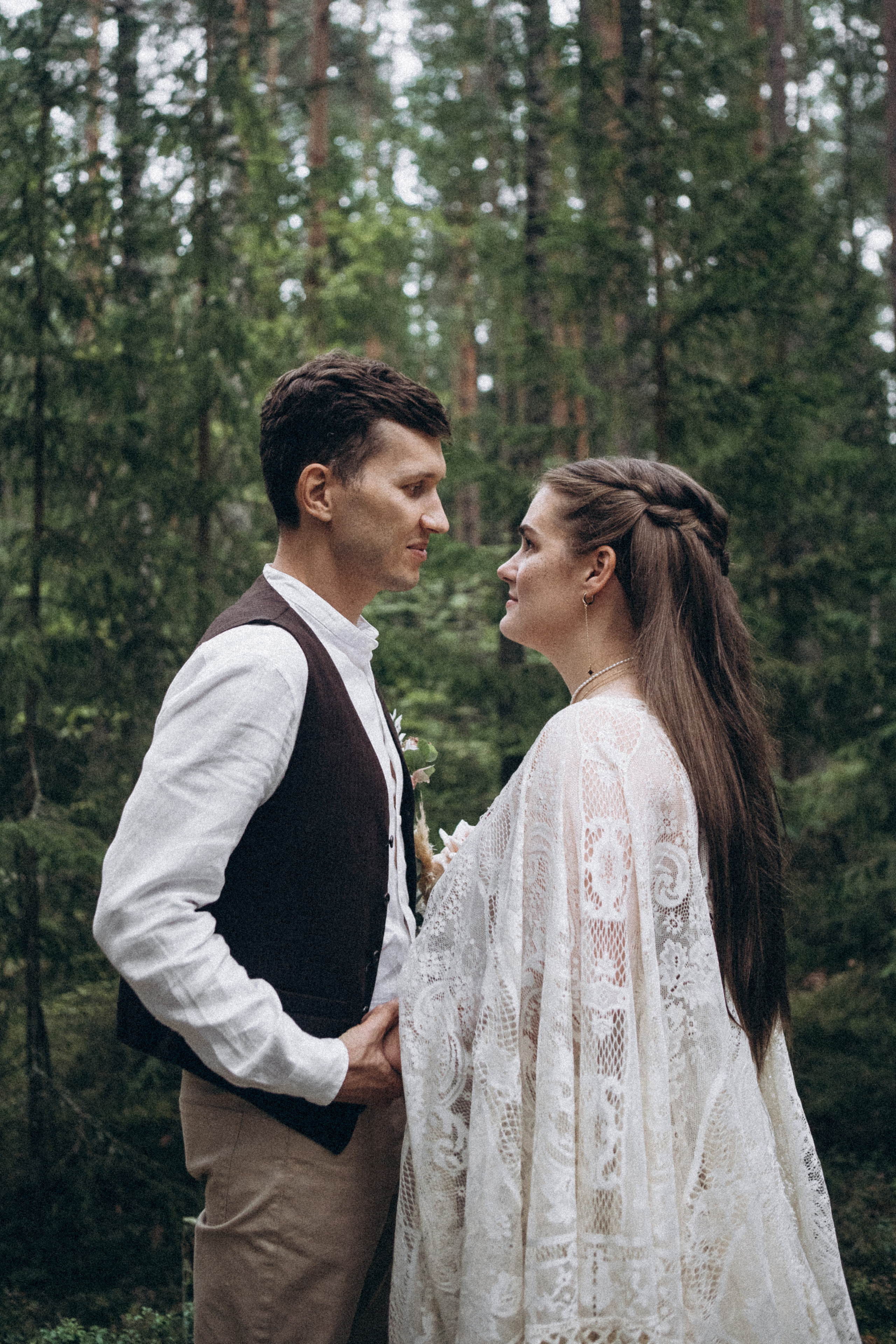 Праздновать годовщину в лесу. Даша Яковенко Фотограф Спб