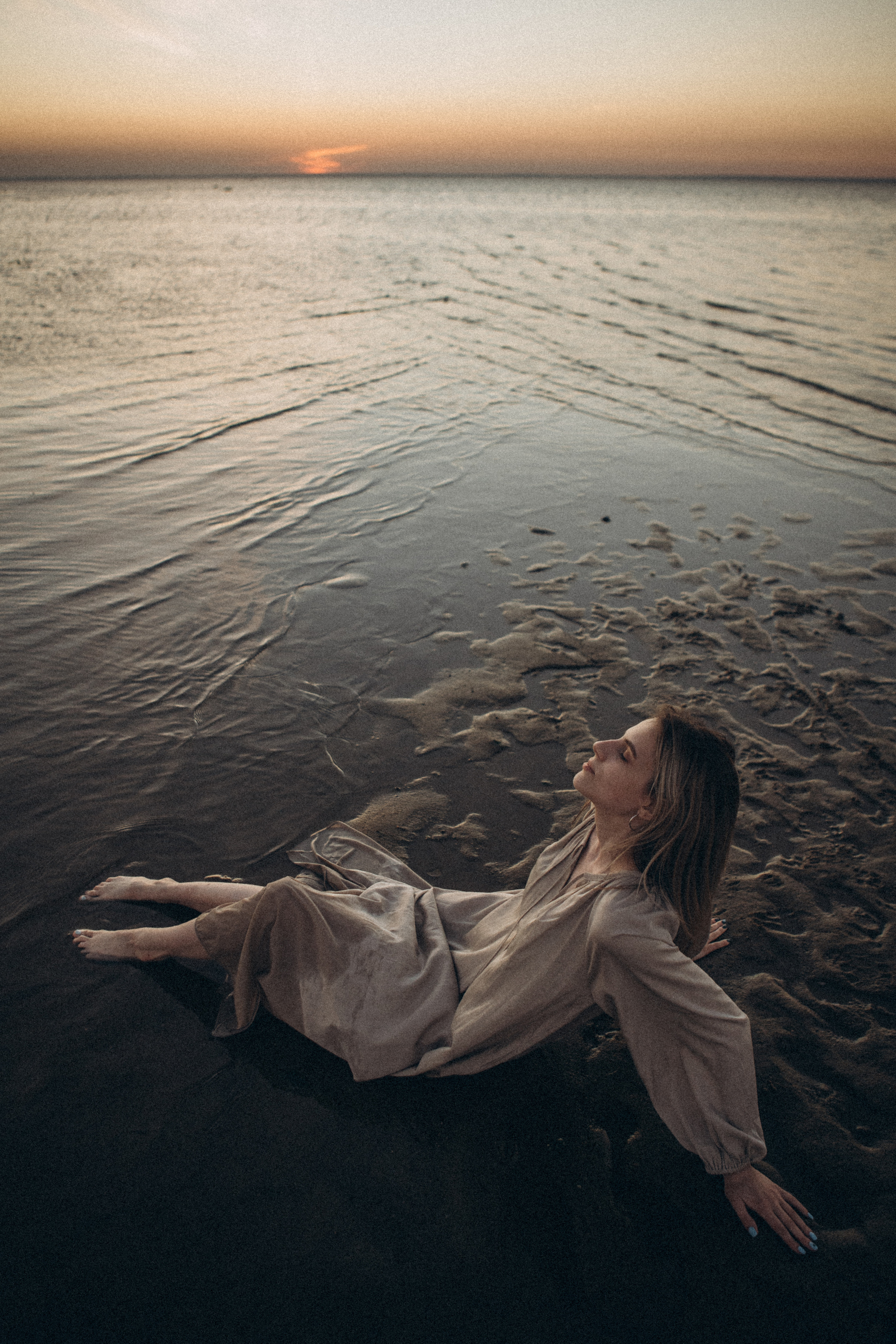 Ловить закат на заливе. Даша Яковенко Фотограф Спб