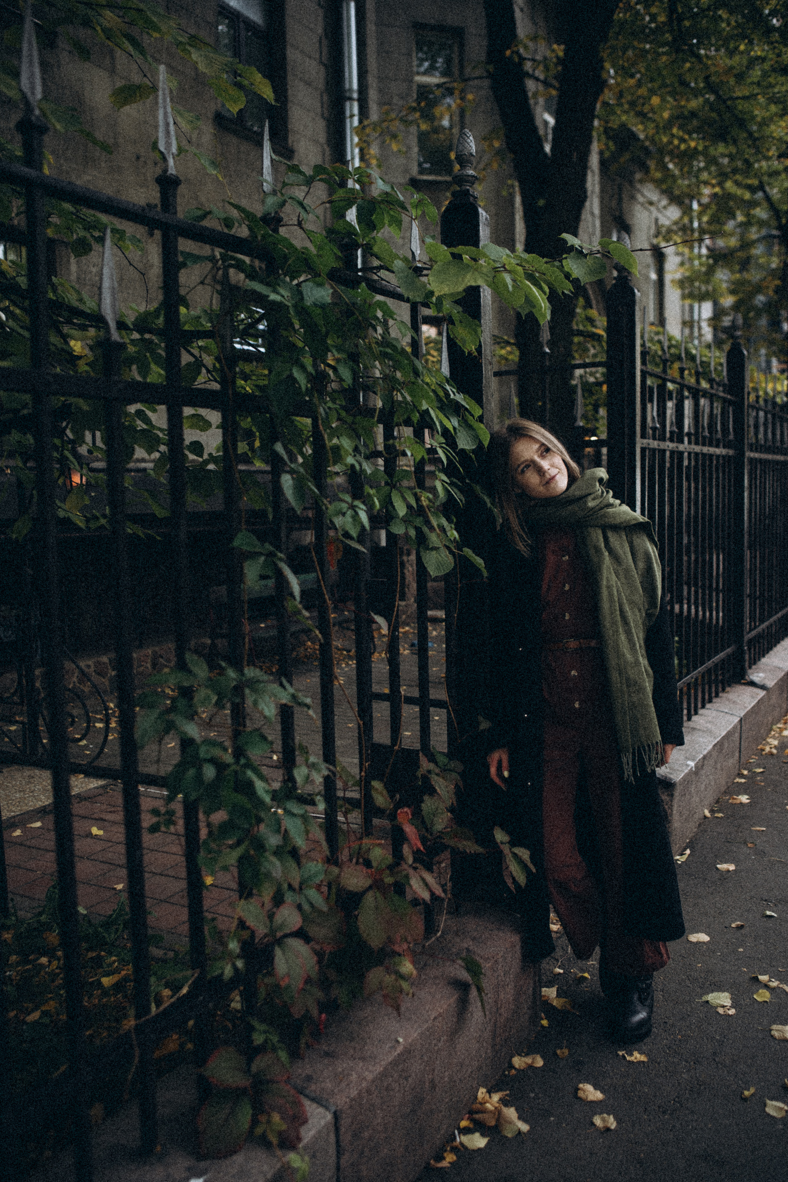 Шуршать первыми листьями. Даша Яковенко Фотограф Спб