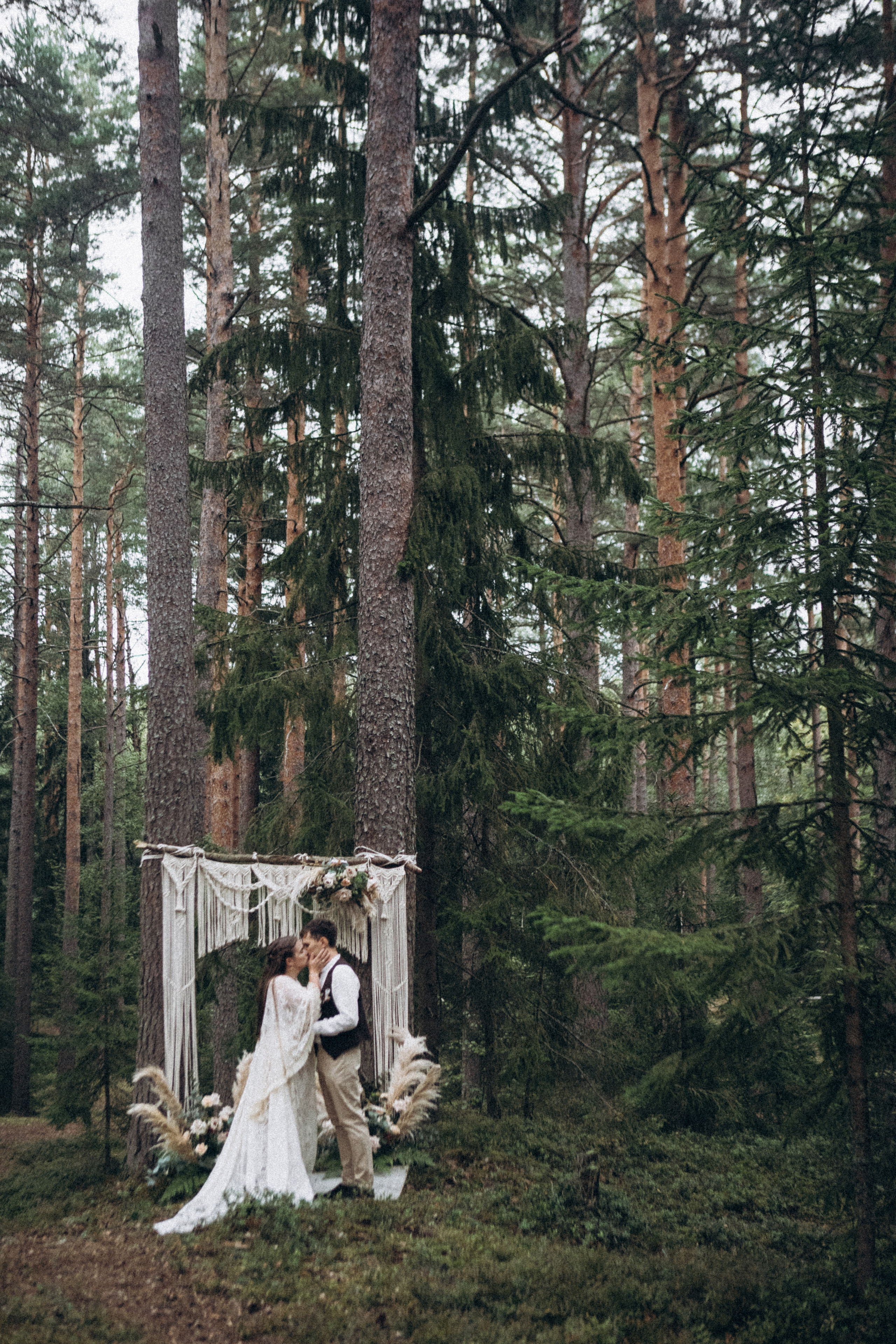 Праздновать годовщину в лесу. Даша Яковенко Фотограф Спб