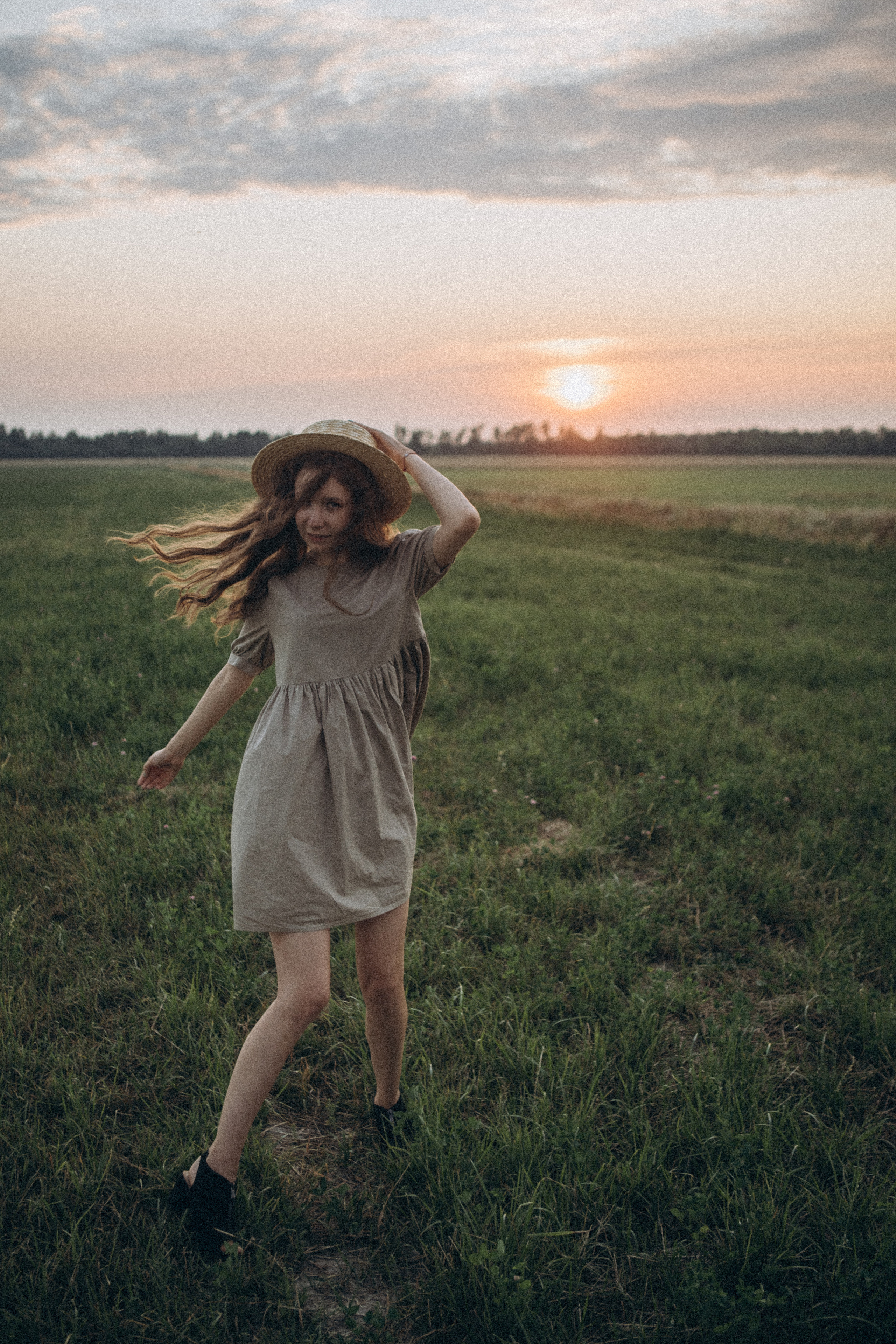 В ромашковом поле. Даша Яковенко Фотограф Спб