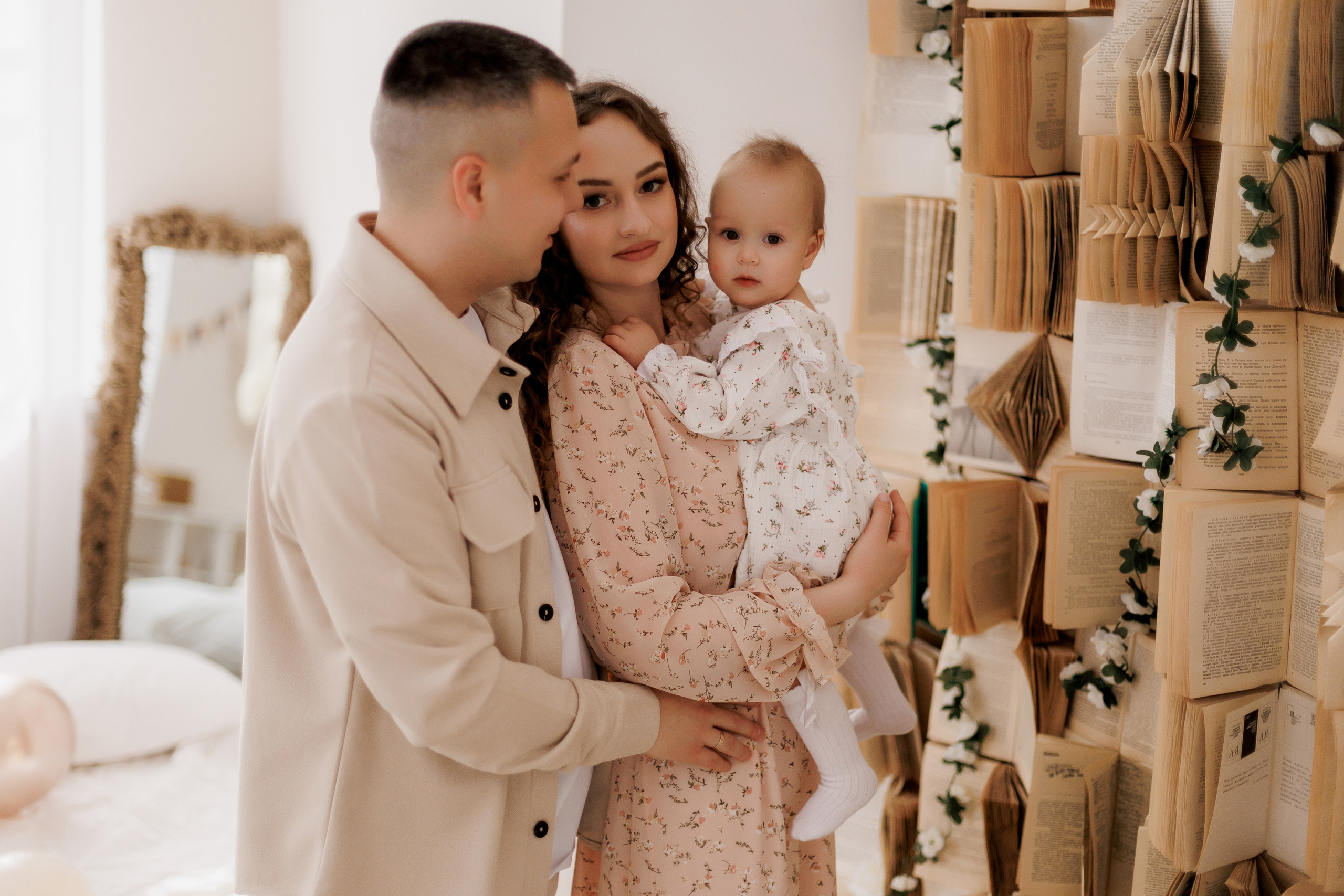 Алена, Максим и Ксюшенька. Свадебный и портретный фотограф в Миассе Филиппенко Дарья