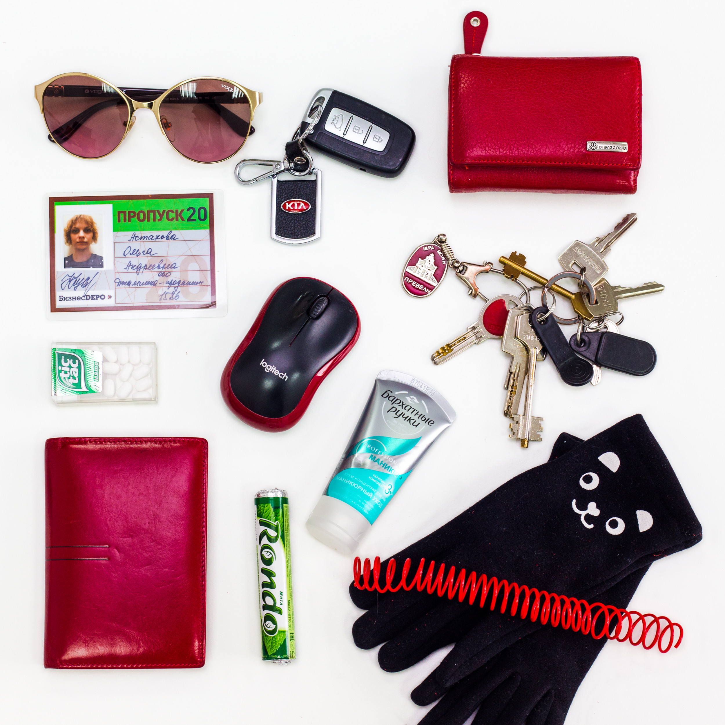 Раскладки для сотрудников. Виктория Еремина — фотограф и видеограф в Москве