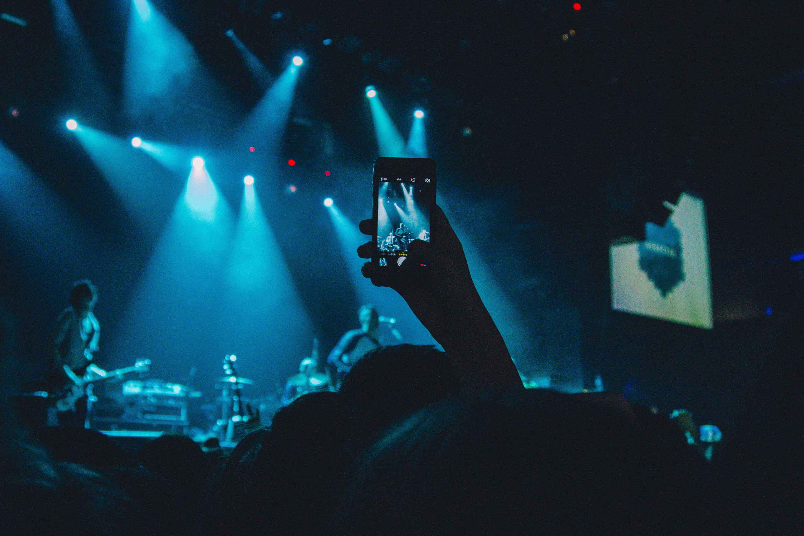 NBHD. Виктория Еремина — фотограф и видеограф в Москве