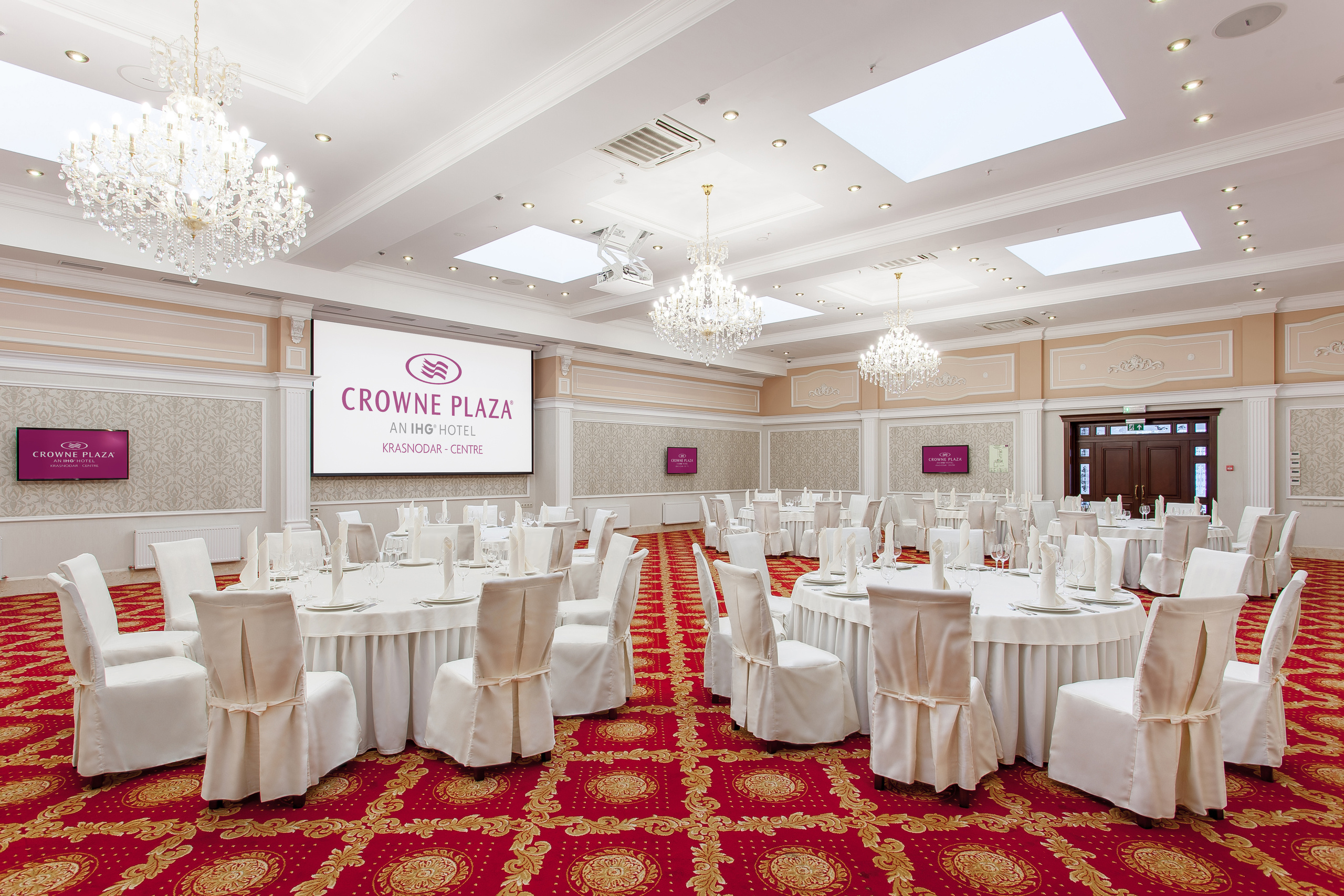 Crown plaza. Интерьерный фотограф Краснодар: профессионально по доступным ценам