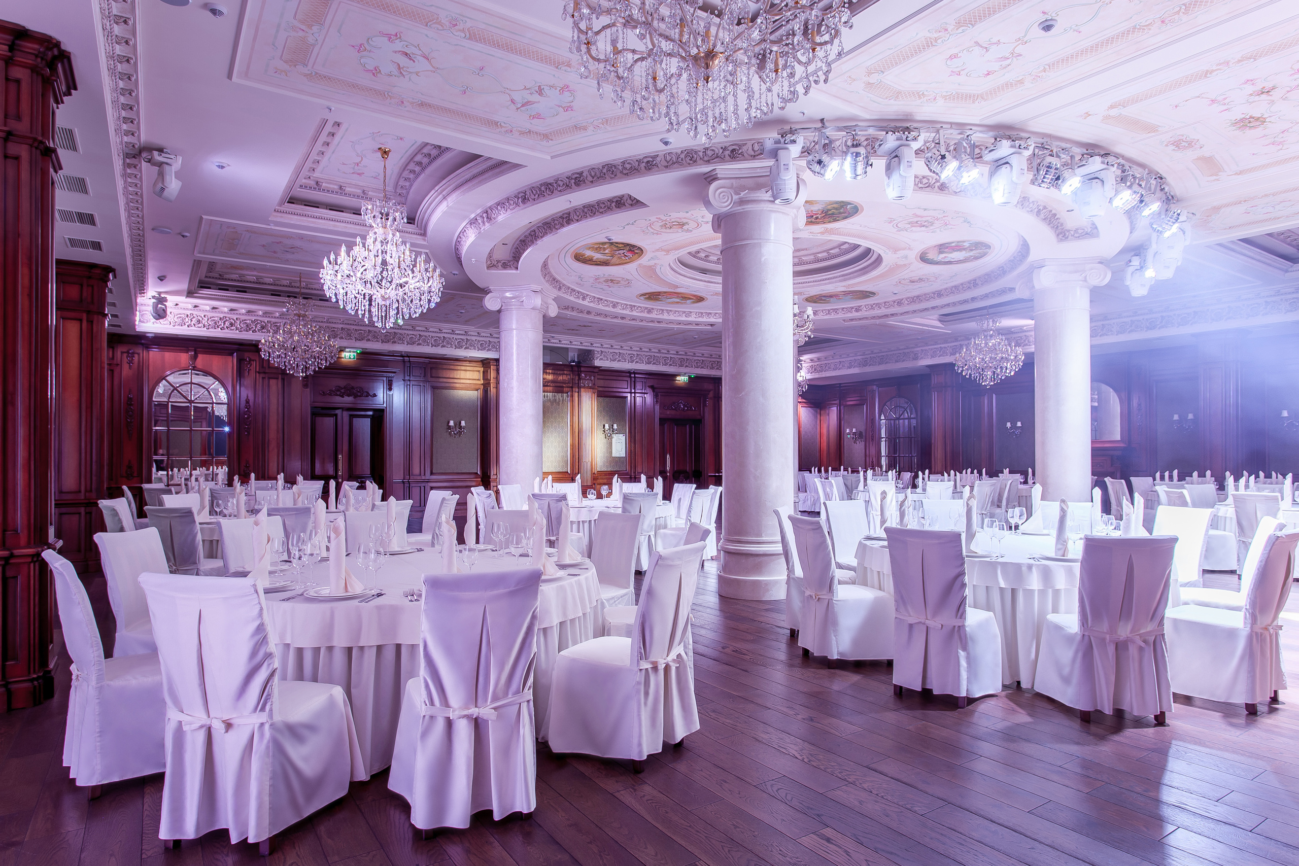 Crown plaza. Интерьерный фотограф Краснодар: профессионально по доступным ценам