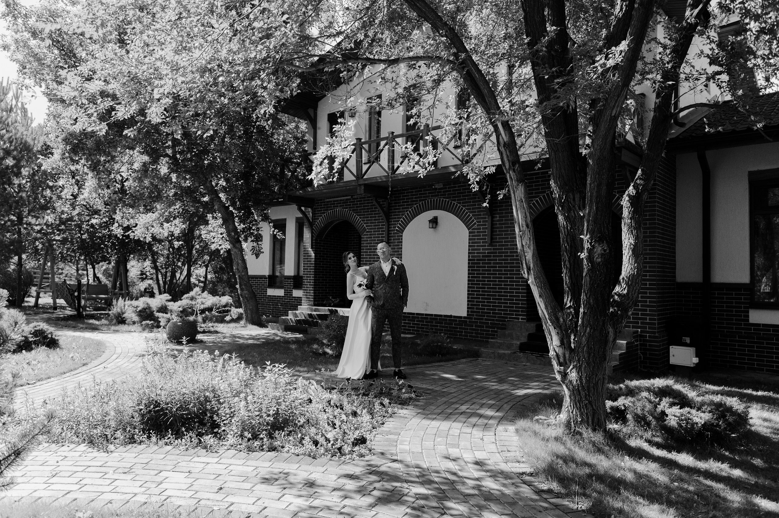 Тимур и Ирина свадьба в Derby Village. Свадебный фотограф Караганда