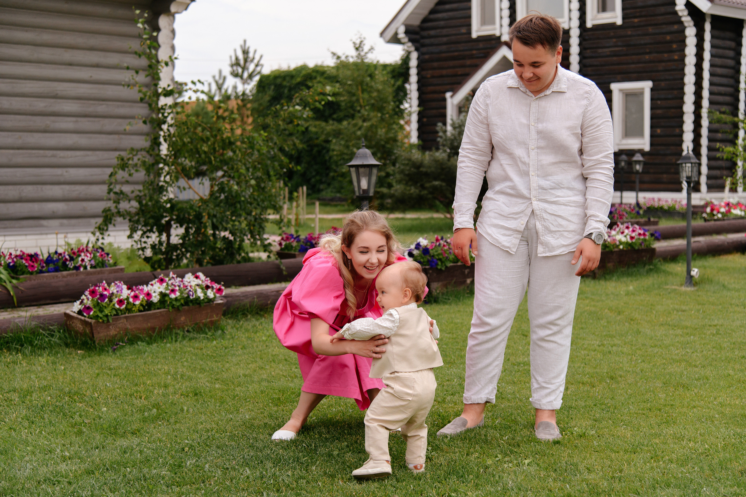 Семейная фотосессия в Теремъ resort. Свадебный фотограф Караганда