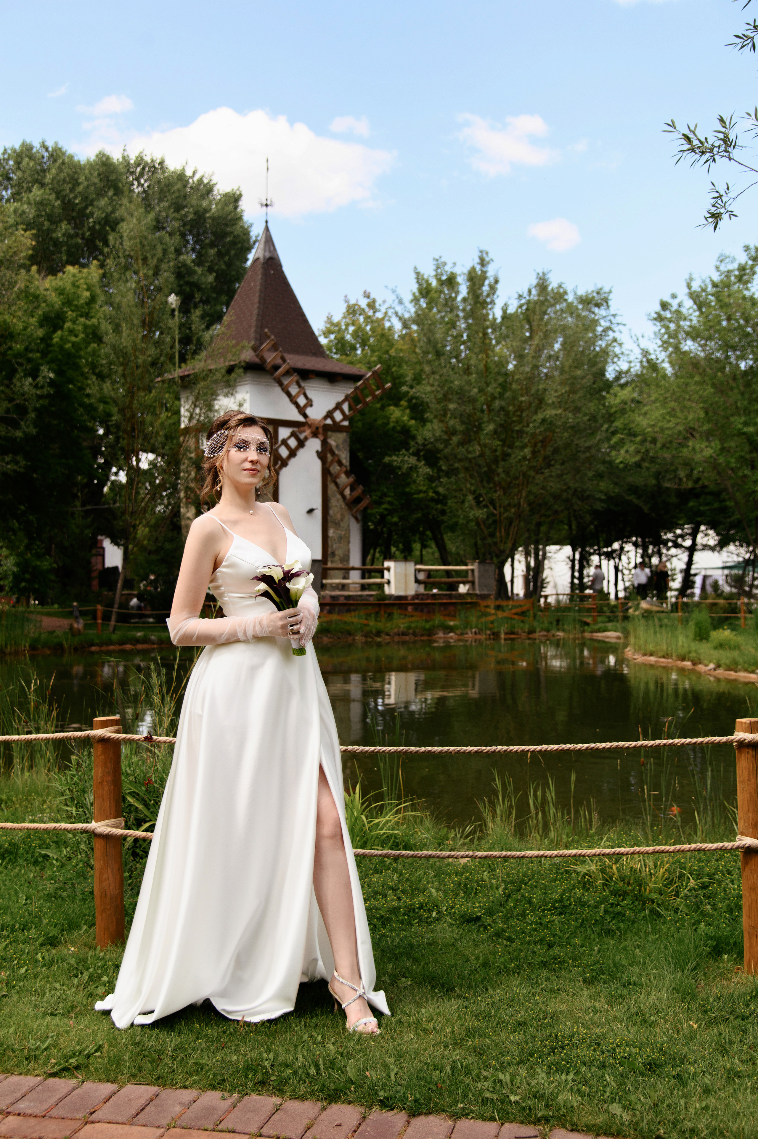 Тимур и Ирина свадьба в Derby Village. Свадебный фотограф Караганда