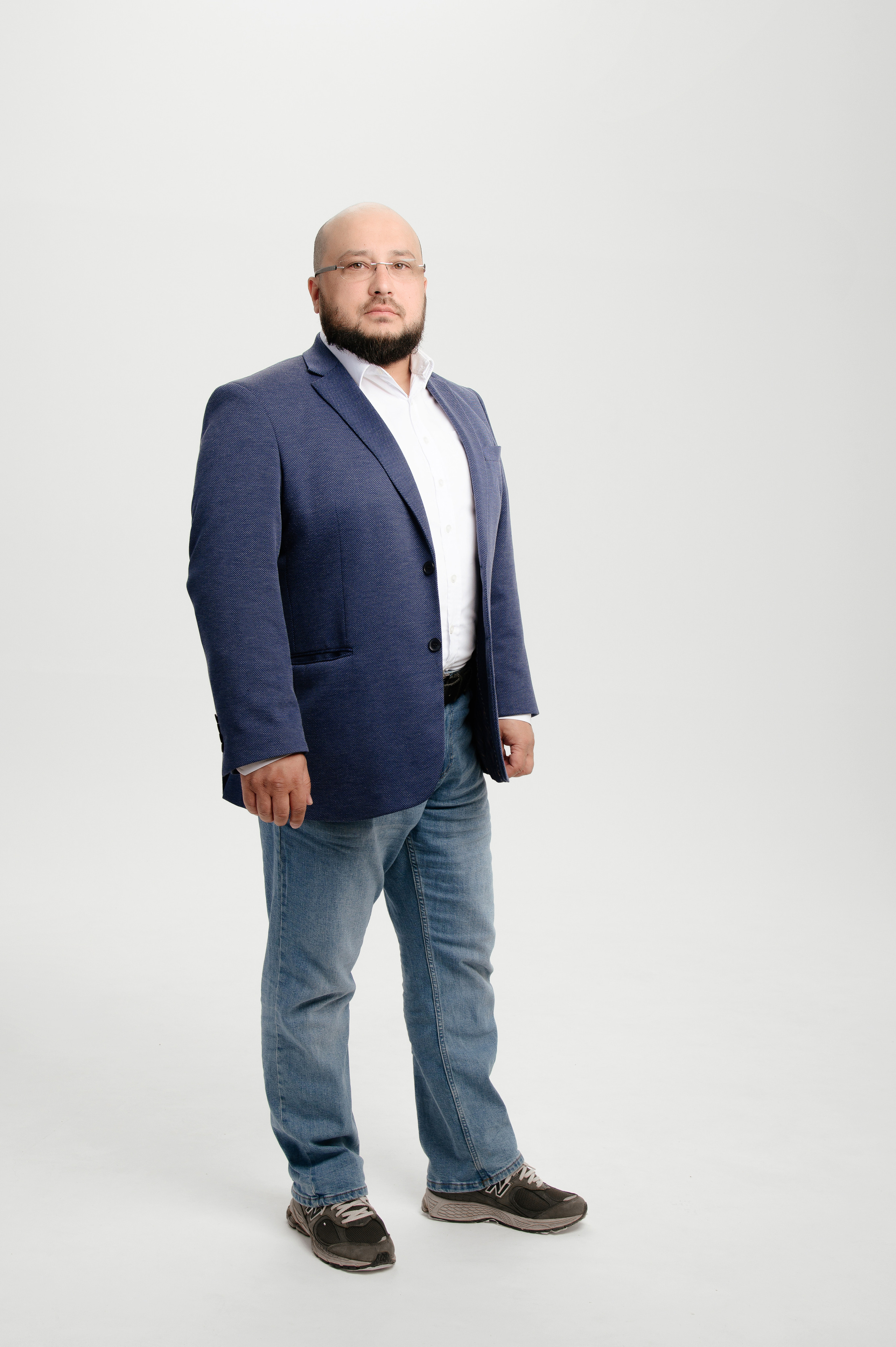 Бизнес-портрет, фотосессия для SMM для Рената в Караганде. Свадебный фотограф Караганда