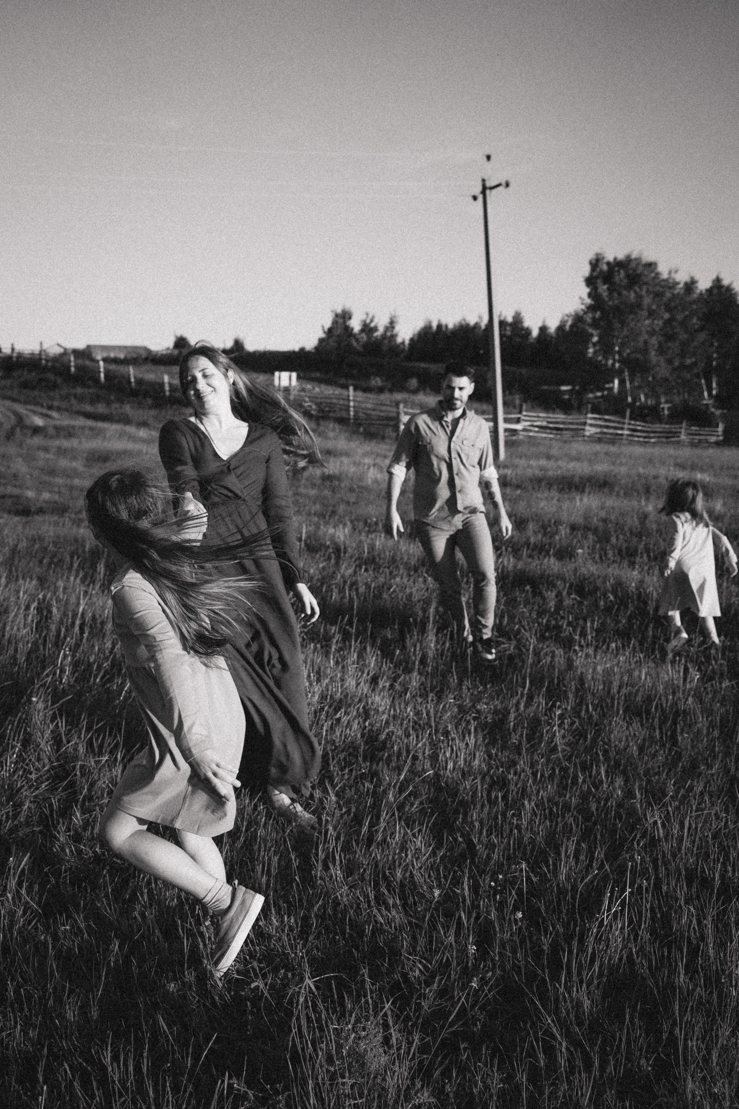 Игорь Оля Вика и Мия. Лайфстайл фотограф в Ханты-Мансийске Мария Шишкина