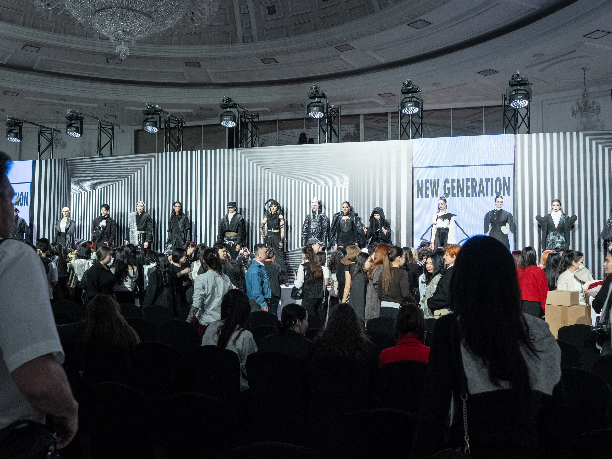 New Generation-OPEN WAY. Сайт Алматинского НЮ АРТ, будуар и фэшн фотографа Дениса Карпенко