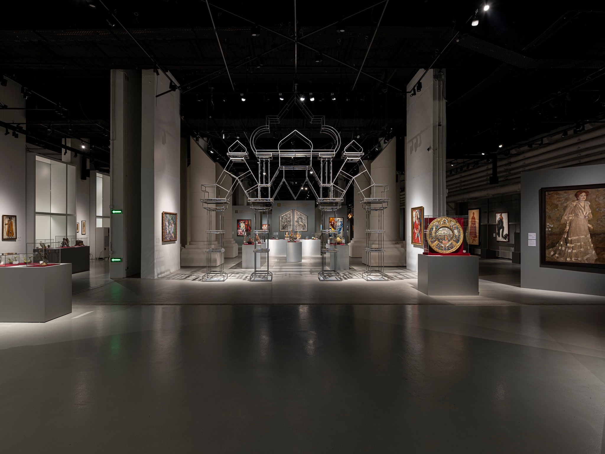 Выставка «200 лет. Юбилейная выставка Университета имени Строганова», архитектор Юлия Наполова PC_Culture. Фотограф Василий Буланов