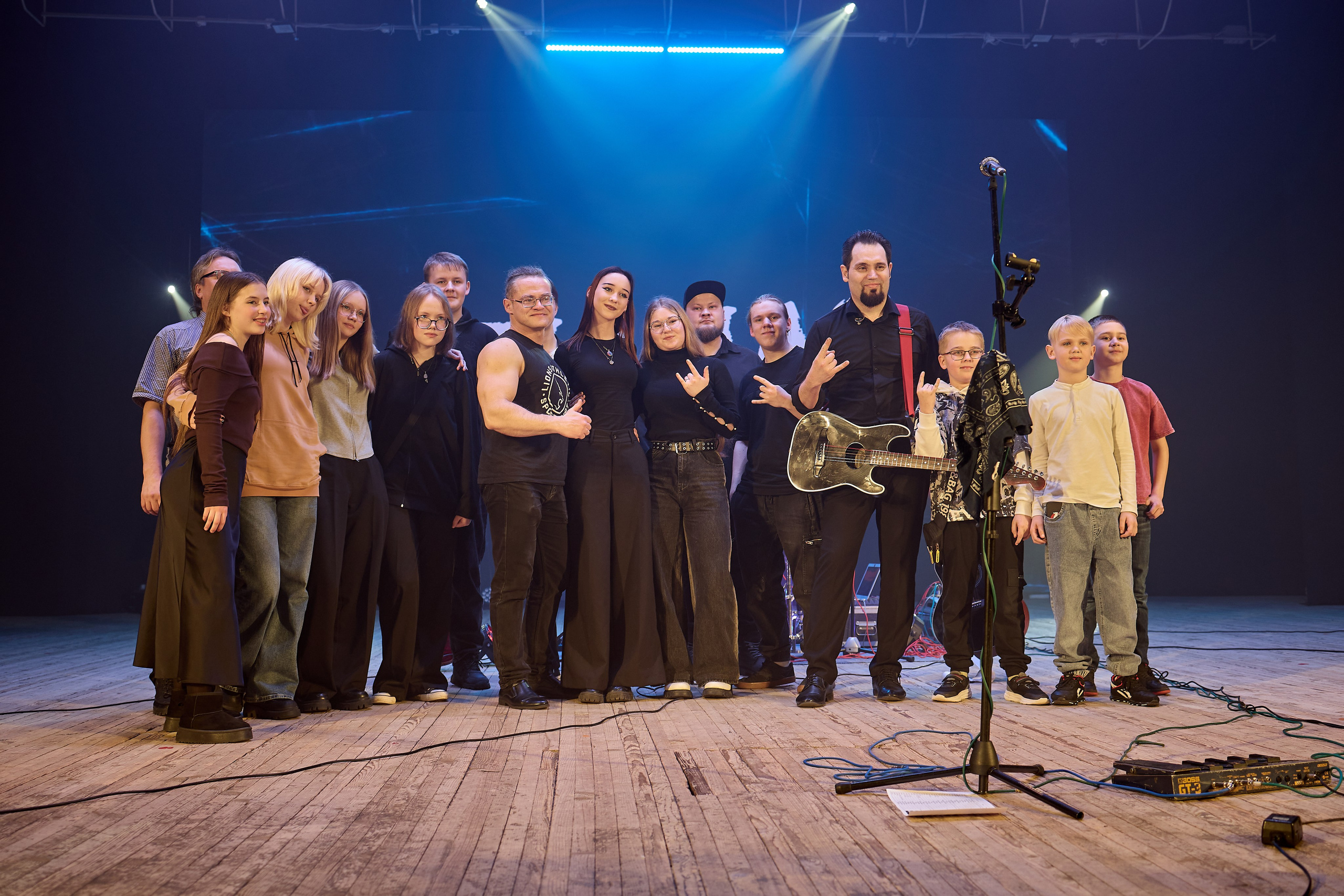 Гр. Ананас концерт 20.02.26. Фотограф видеооператор Пермский край, Пермь, Оса Руслан Саматов