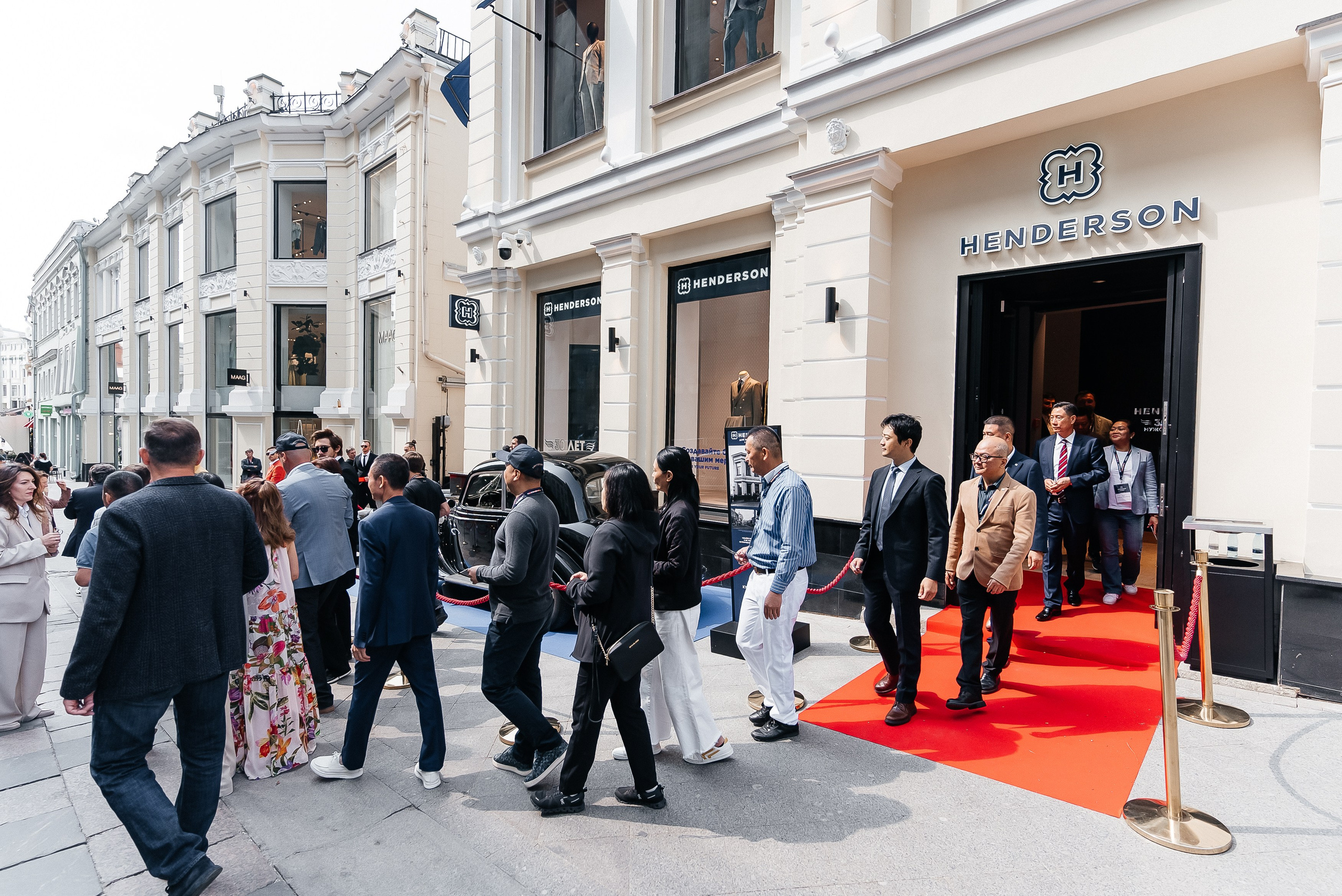 Henderson. Павел Краснов — Свадебный и репортажный фотограф в Москве