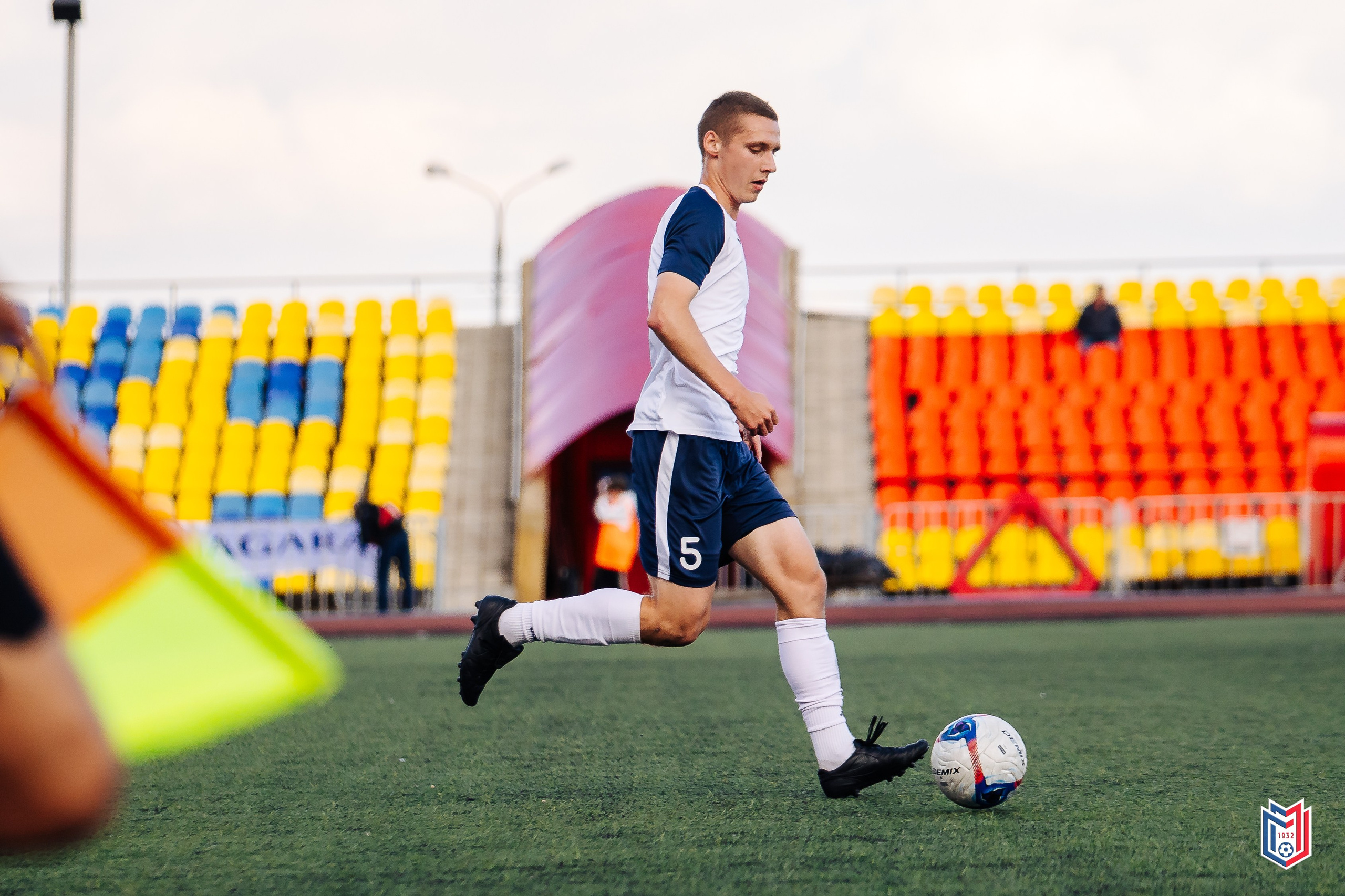 ФК «Металлург-Магнитогорск» — «СибГУФК Иртыш-2» // 21.09.24. Денис Прохоров Фотограф в г. Магнитогорск
