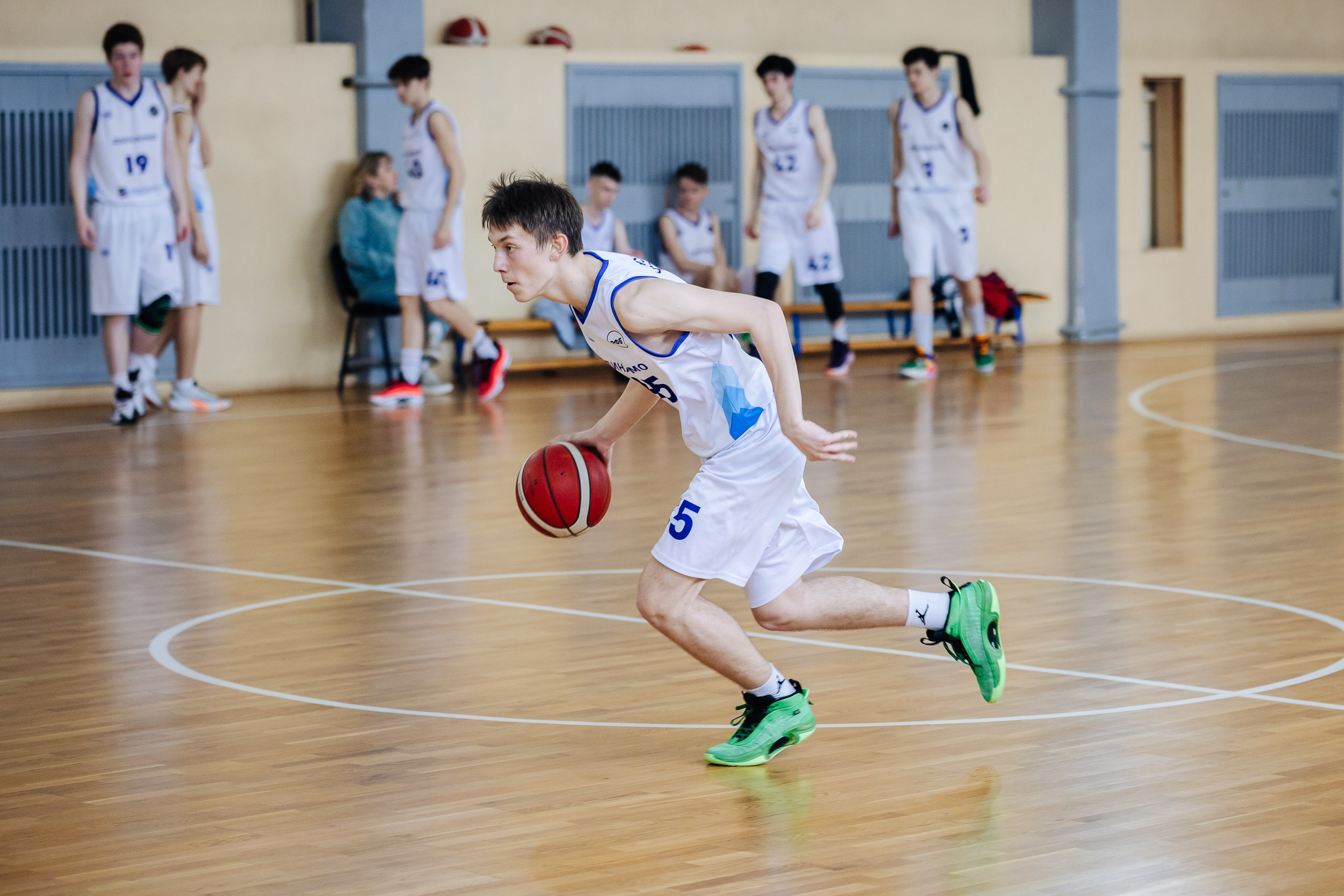 Баскетбол ПЕРВЕНСТВО ЧЕЛЯБИНСКОЙ ОБЛАСТИ // 08.04.24. Денис Прохоров Фотограф в г. Магнитогорск