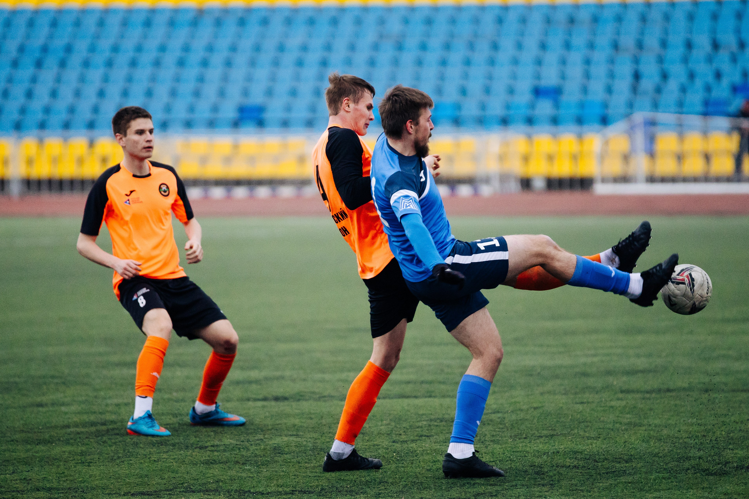 ФК Металлург — ФК Шахтер // 06.04.24. Денис Прохоров Фотограф в г. Магнитогорск