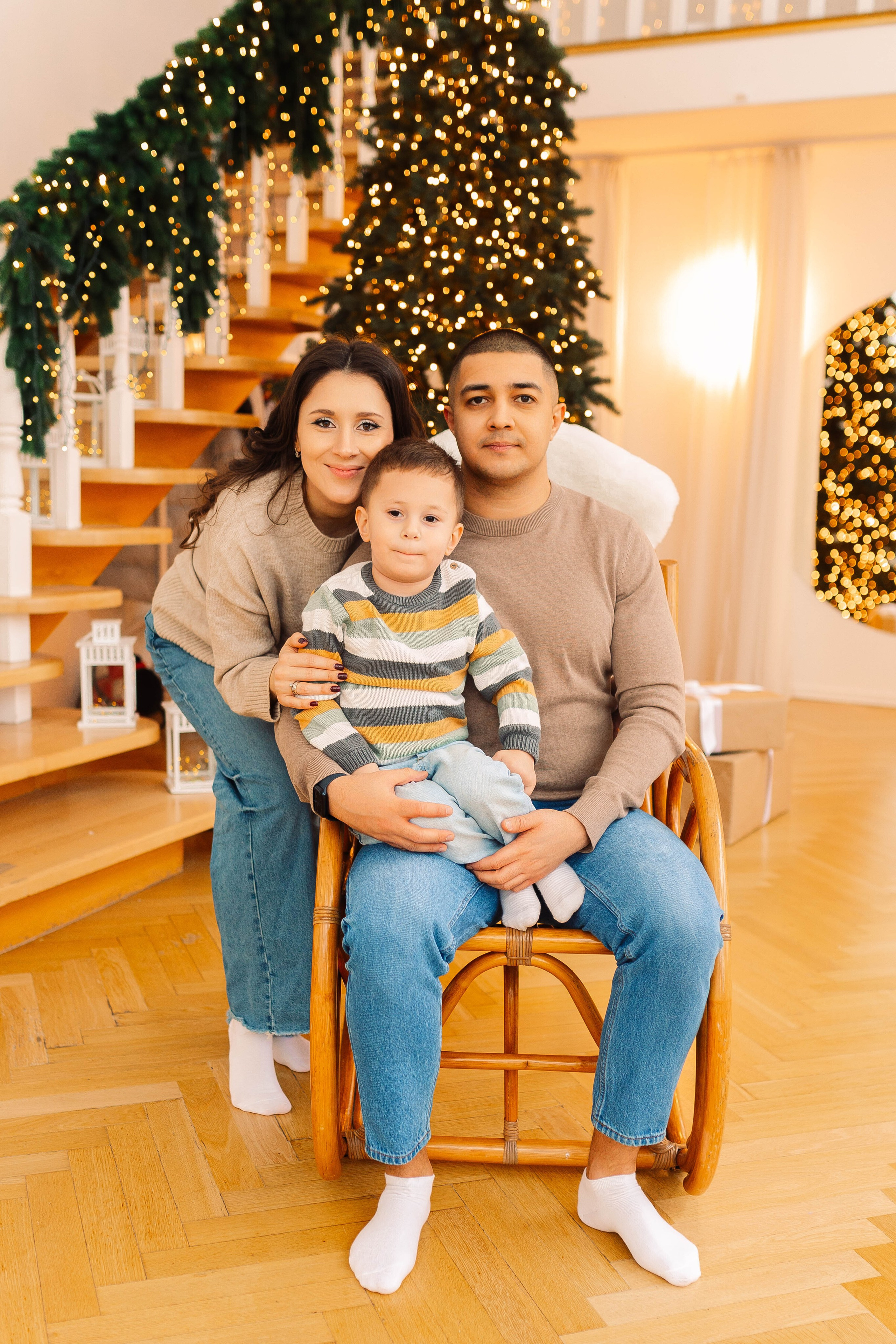 Base studio. Семейный фотограф Алина Демидова. Королев