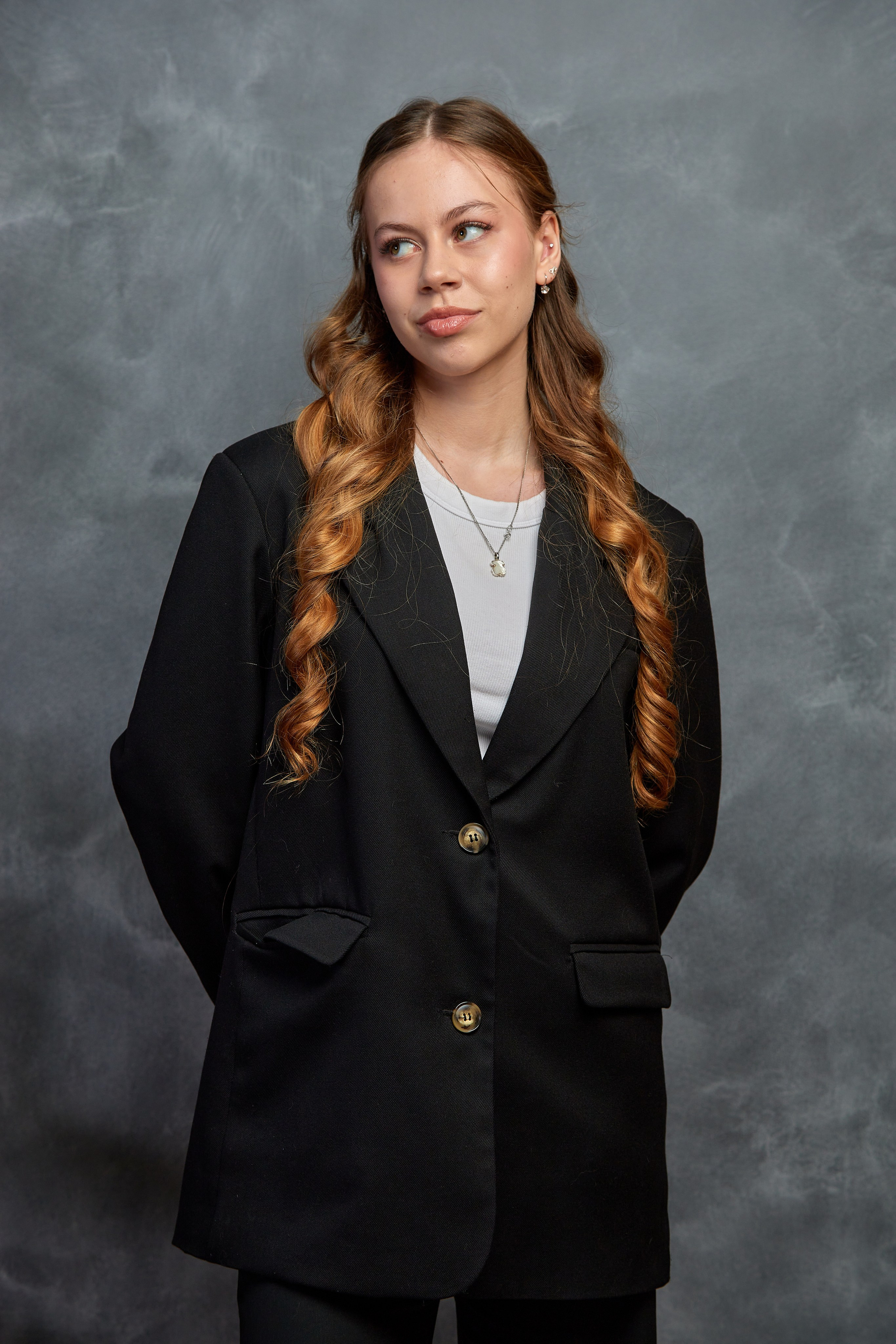 Портреты для альбомов и виньеток. Фотограф в Екатеринбурге Булат Хамитов