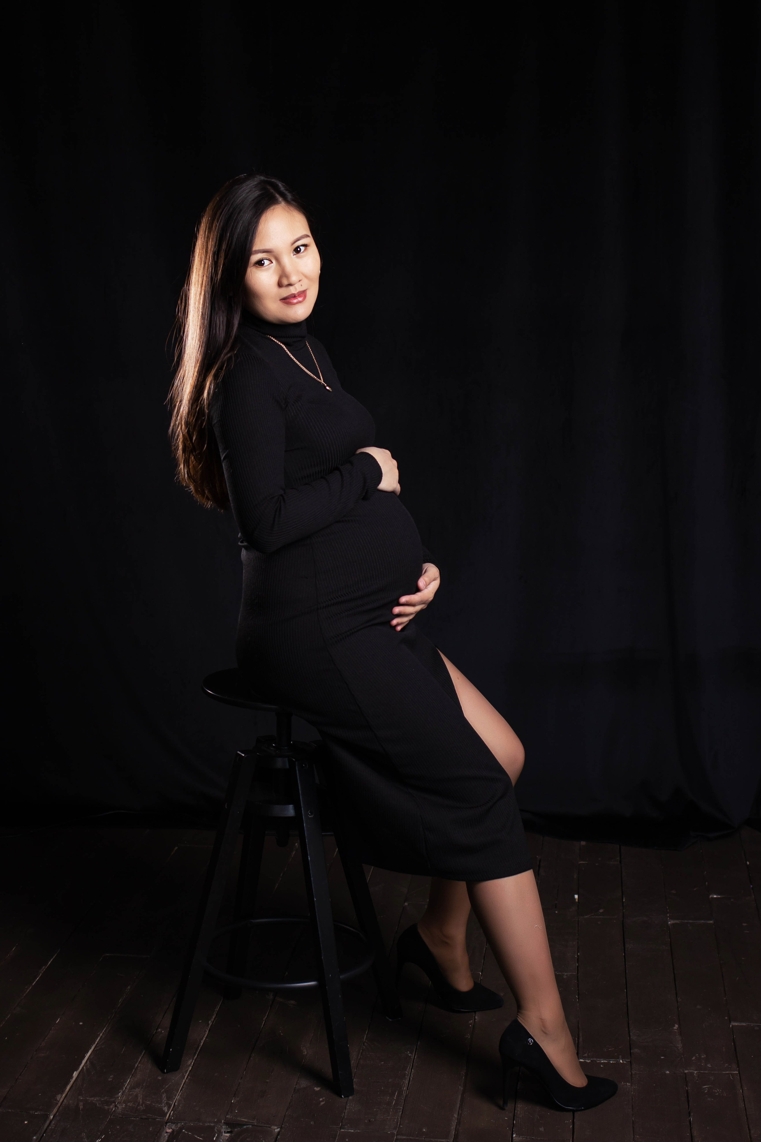 Семейная фотосессия в студии. Фотограф новорожденных в Новосибирске