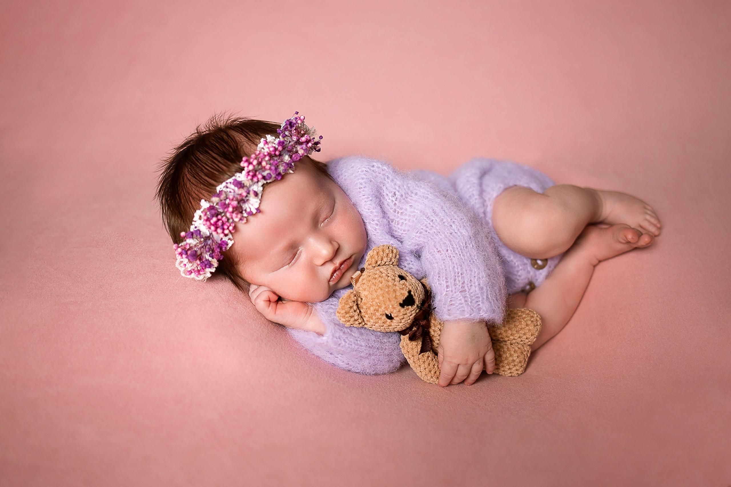 Фотосессия новорожденного. Фотограф новорожденных в Новосибирске