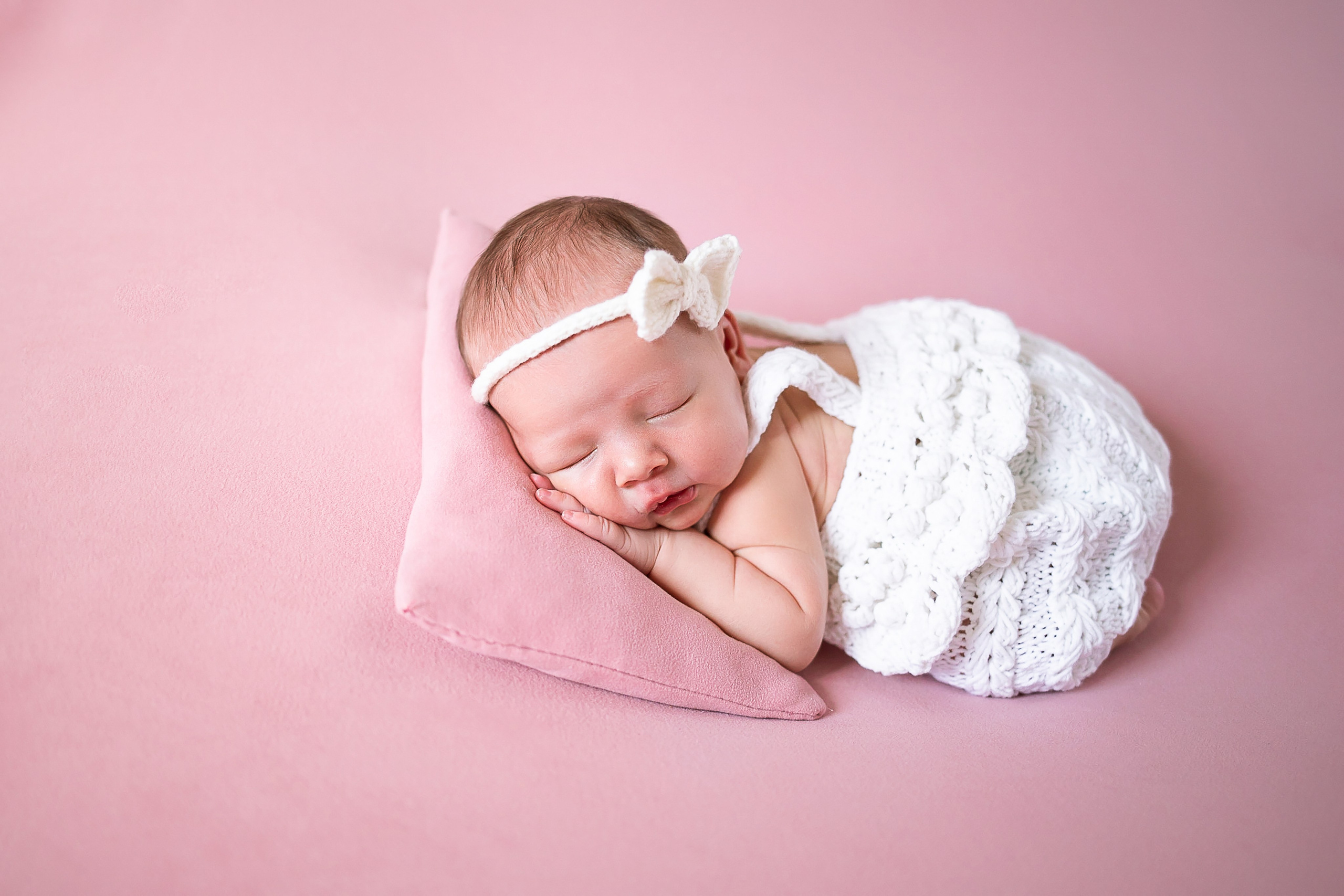 Фотосессия новорожденного. Фотограф новорожденных в Новосибирске