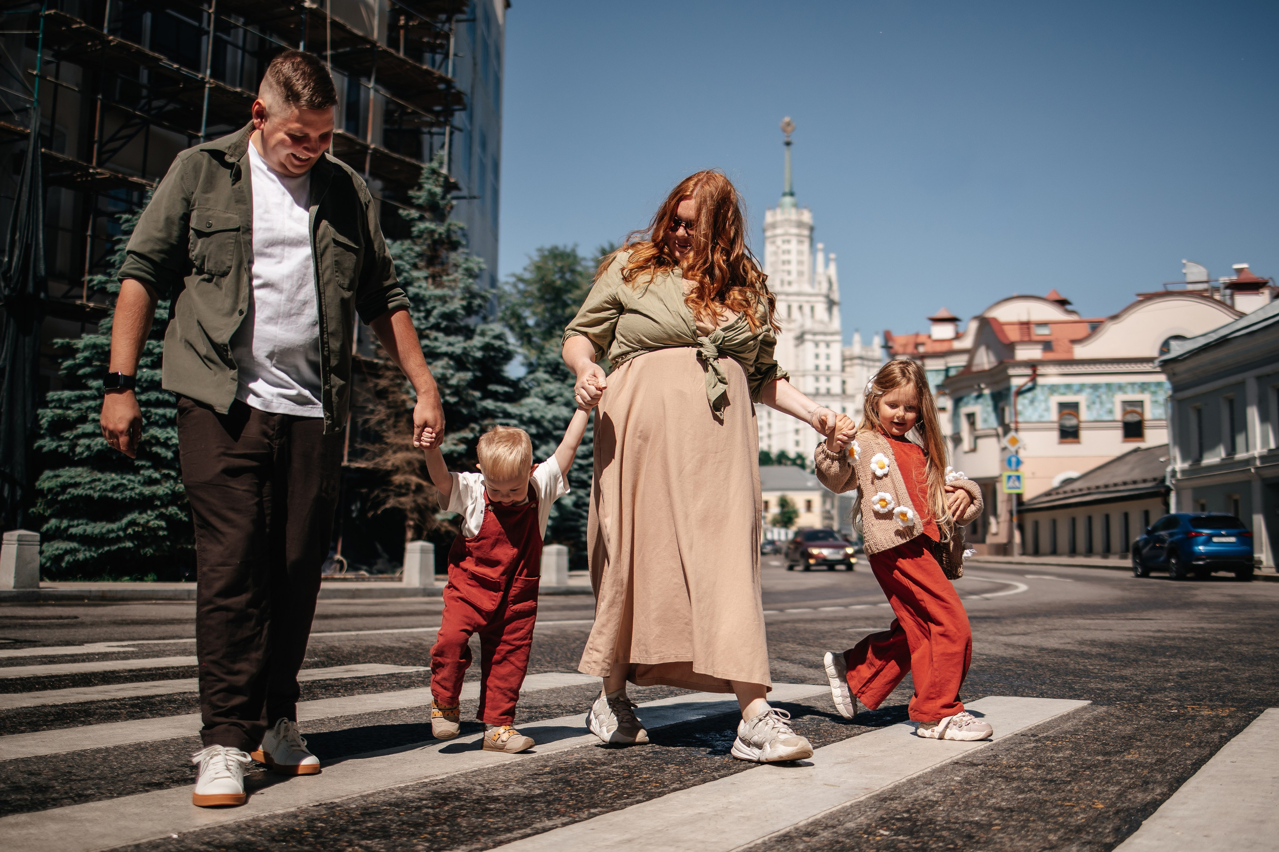 Летняя прогулка по Москве. Семейный, женский фотограф Москве Лиза Лутцева