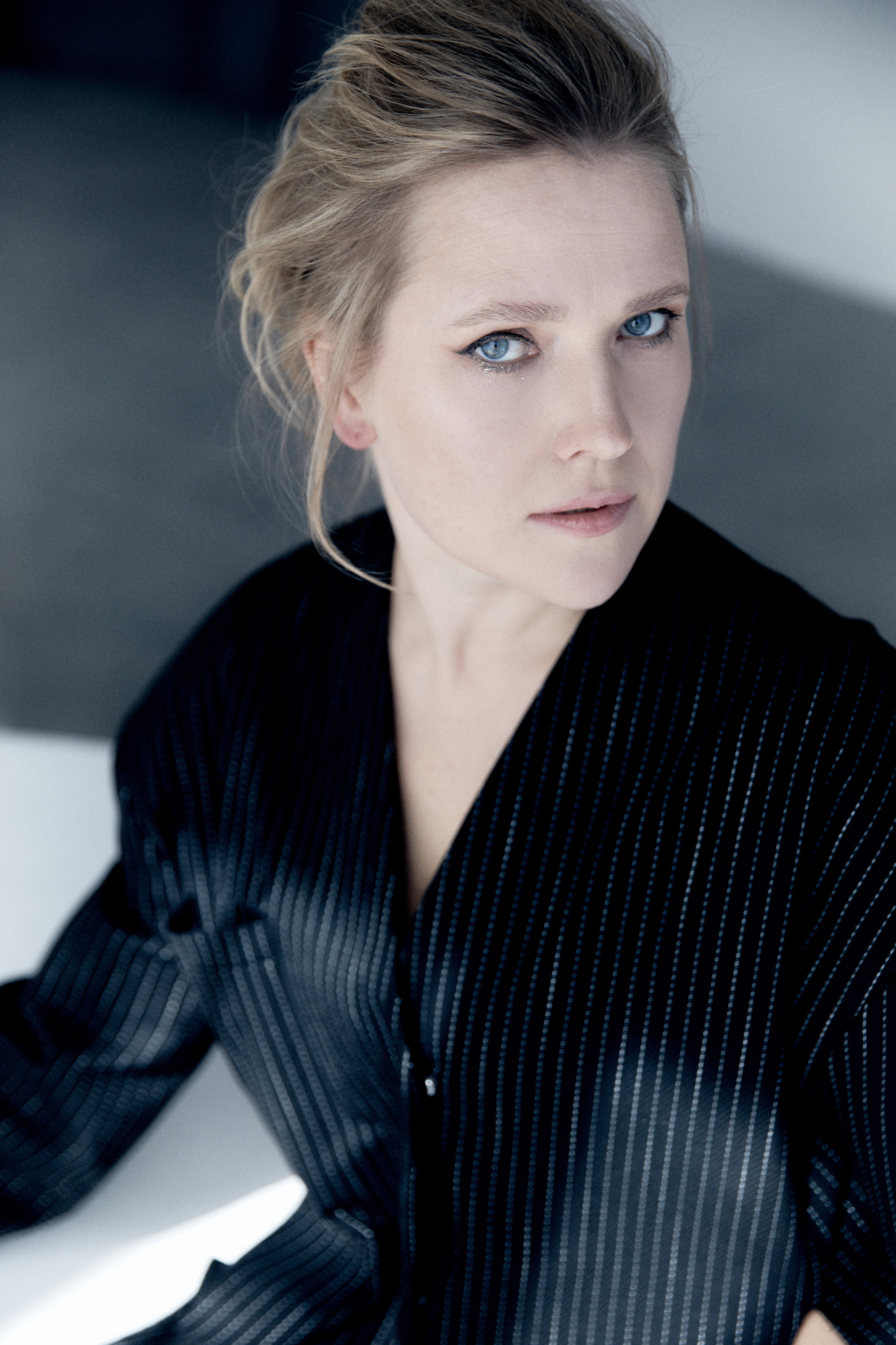 ALEKSANDRA. Yulia Otroschenko