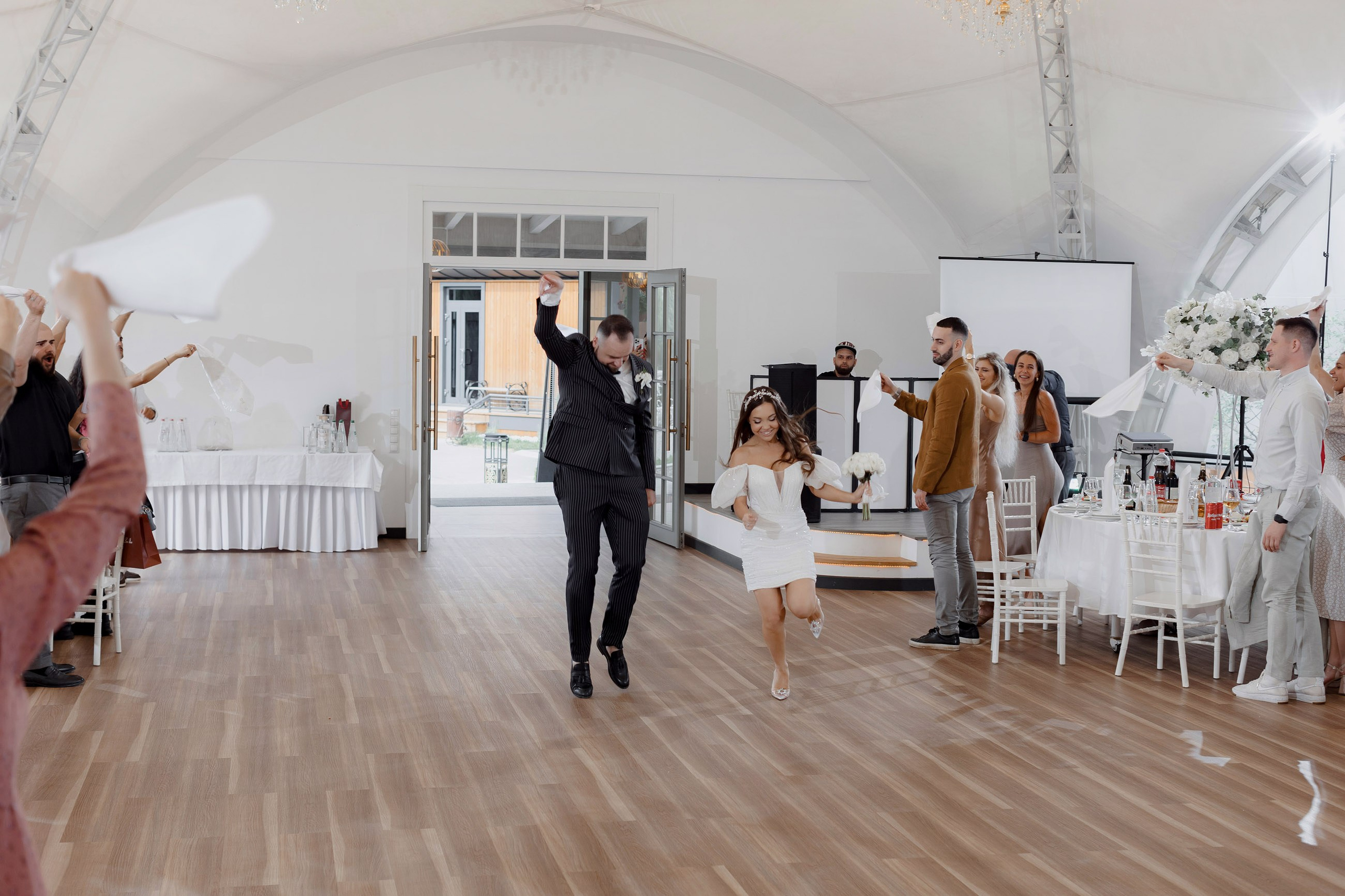 Дамир и Анна. Свадебный фотограф и видеограф Юрий и Эля Дубинины