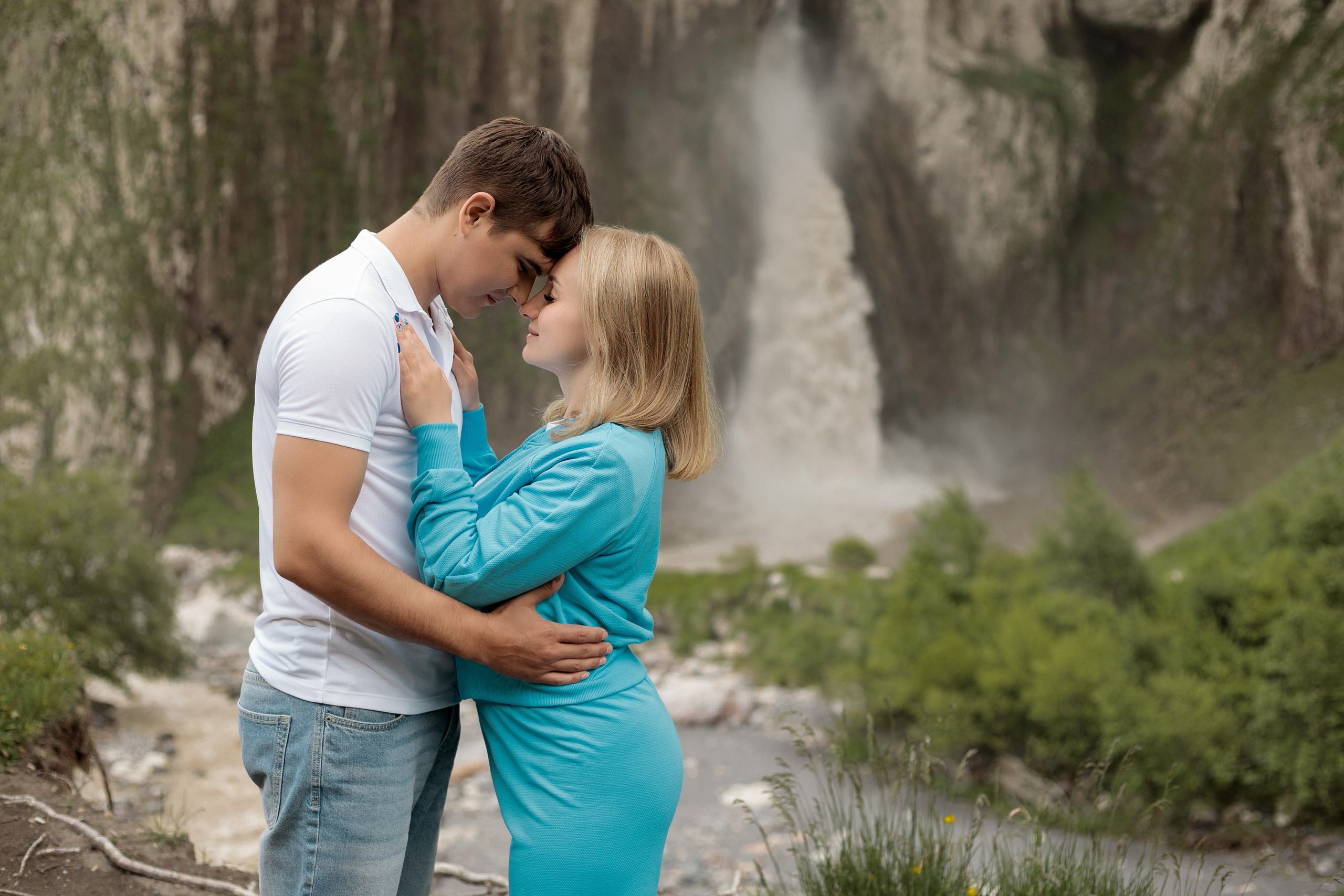 Карачаево — Черкессия. Свадебный фотограф в Астрахани. Фототуры по Астрахани и в горы Кавказа