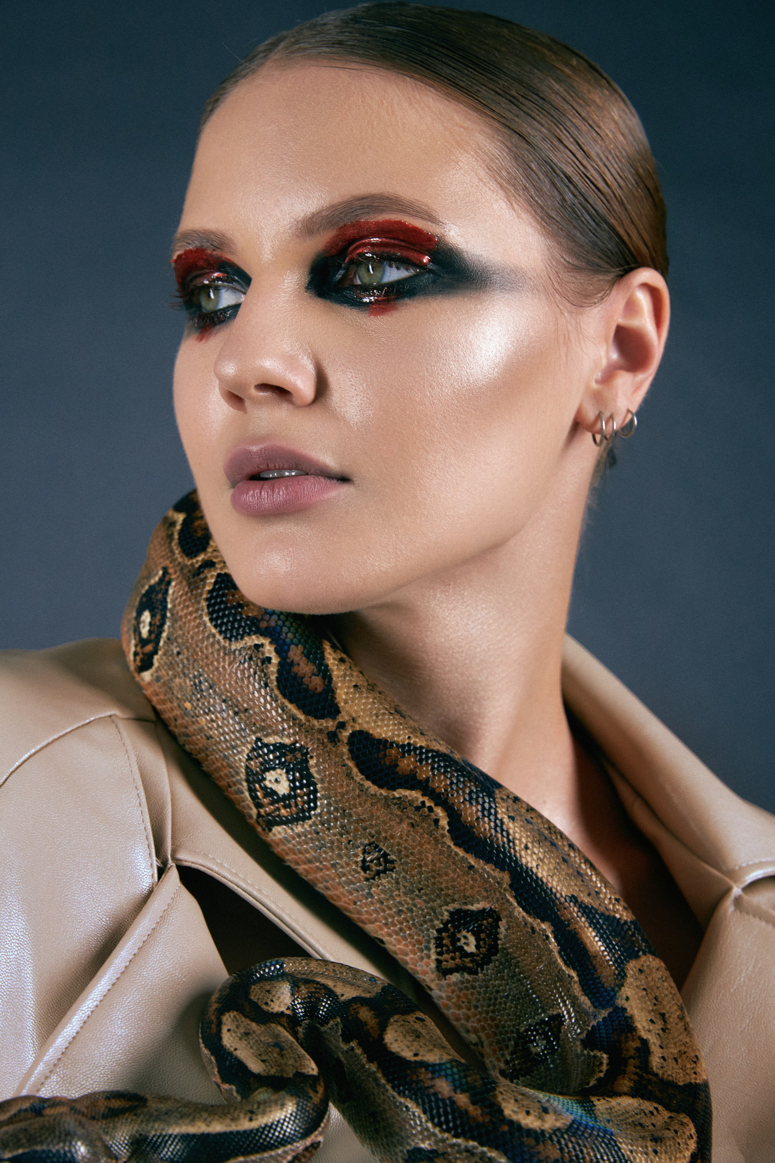 ТВОРЧЕСКОЕ (dark beauty). Предметный фотограф в Краснодаре| Женя Елгина