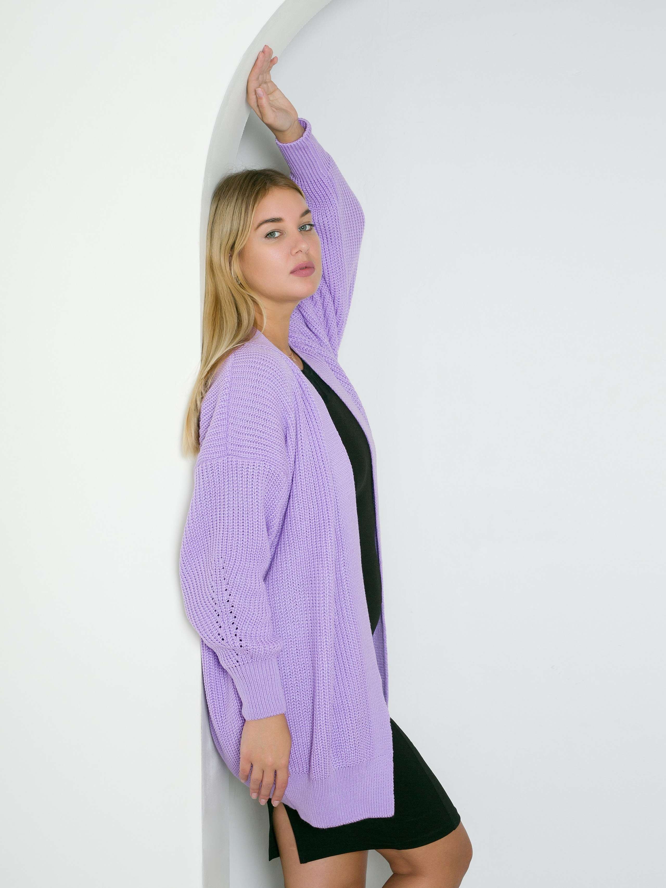 Вязанный трикотаж для маркетплейсов. Предметная, рекламная фотосъёмка в Орле. Предметный фотограф в Орле